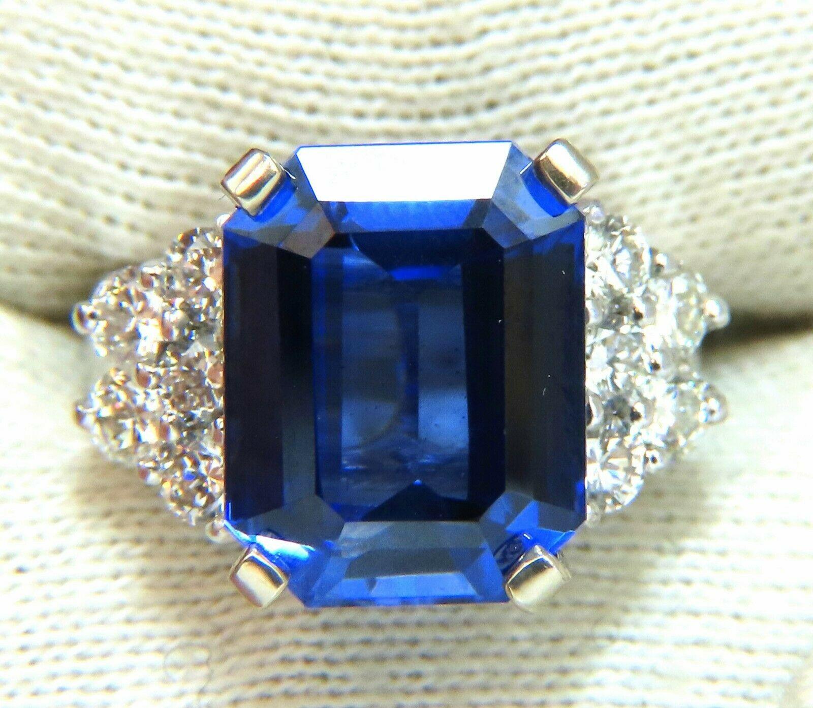 11.32 Carat Lab Sapphire Diamonds Ring Vivid Royal Blue 14 Karat In New Condition In New York, NY
