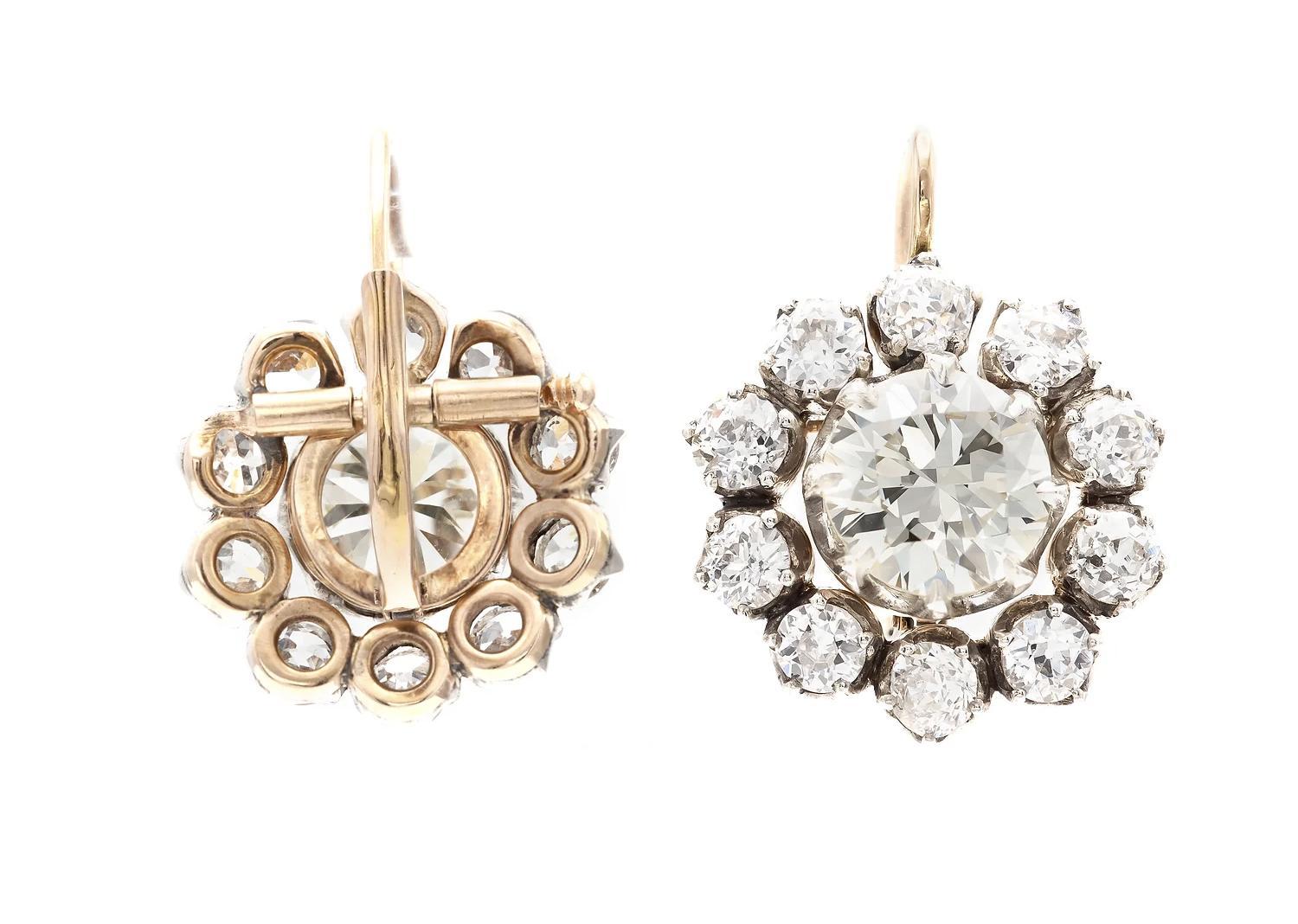 Taille vieille Europe Boucles d'oreilles pendantes avec grappe de diamants de 11,33 carats de taille européenne ancienne en vente