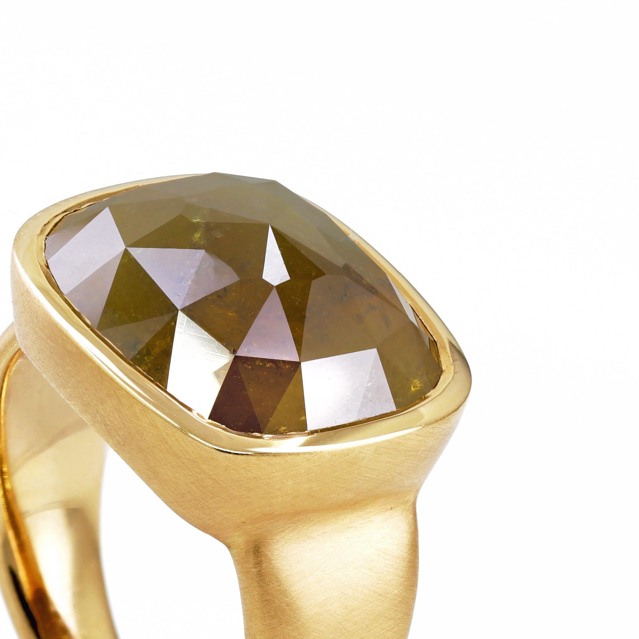 Artigiano Anello unico in oro rosa con diamanti taglio Fancy da 11,35 carati, Gellner 2024 in vendita