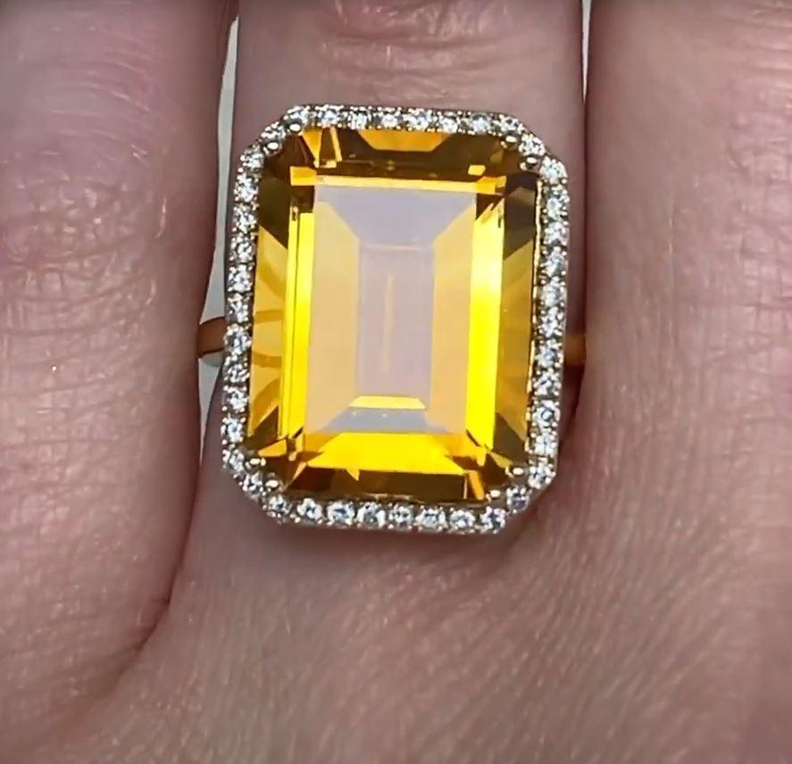 11.35ct Emerald Cut Natural Citrine Cocktail Ring, Diamond Halo, 18k Yellow Gold For Sale 1