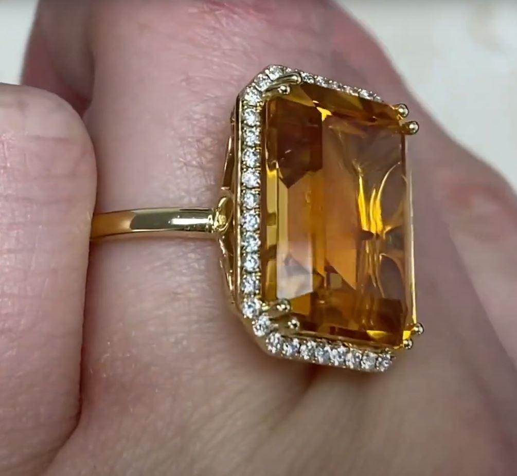 11.35ct Emerald Cut Natural Citrine Cocktail Ring, Diamond Halo, 18k Yellow Gold For Sale 2