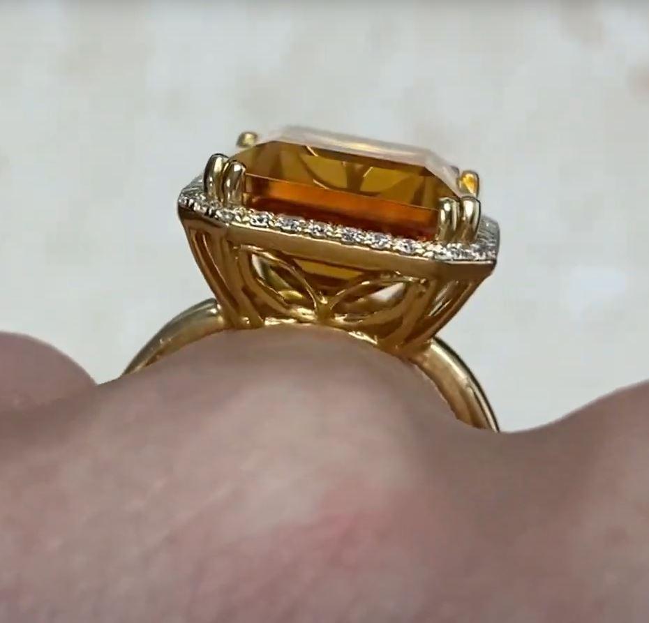 11.35ct Emerald Cut Natural Citrine Cocktail Ring, Diamond Halo, 18k Yellow Gold For Sale 4