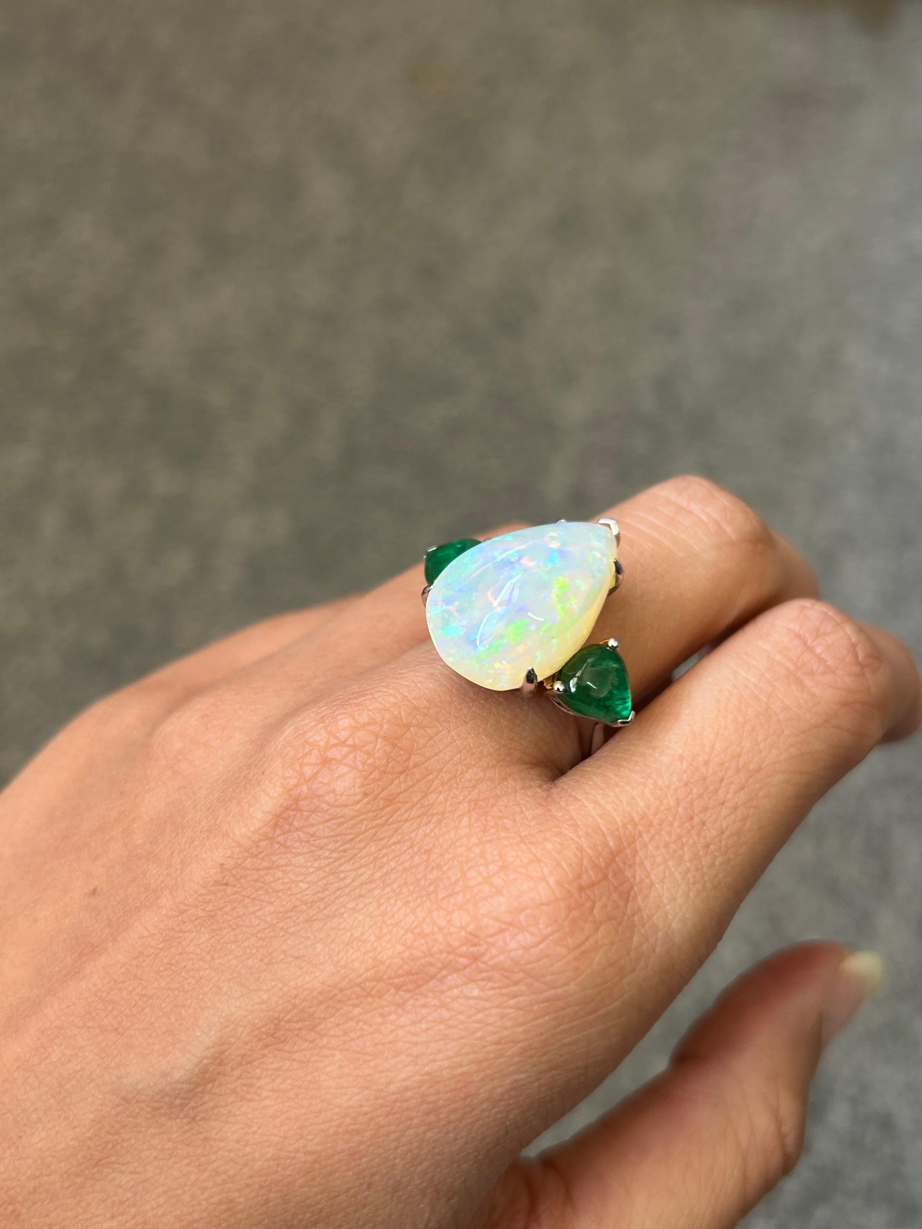 Art Deco 11.36 Carat Pear Shape Opal and Emerald Three Stone Cocktail Ring For Sale