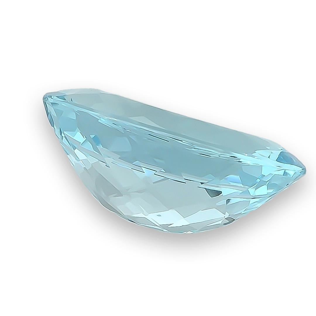 Piedra preciosa aguamarina azul natural 11.37 quilates / JupiterGem en Nuevo Estado en Los Angeles, CA