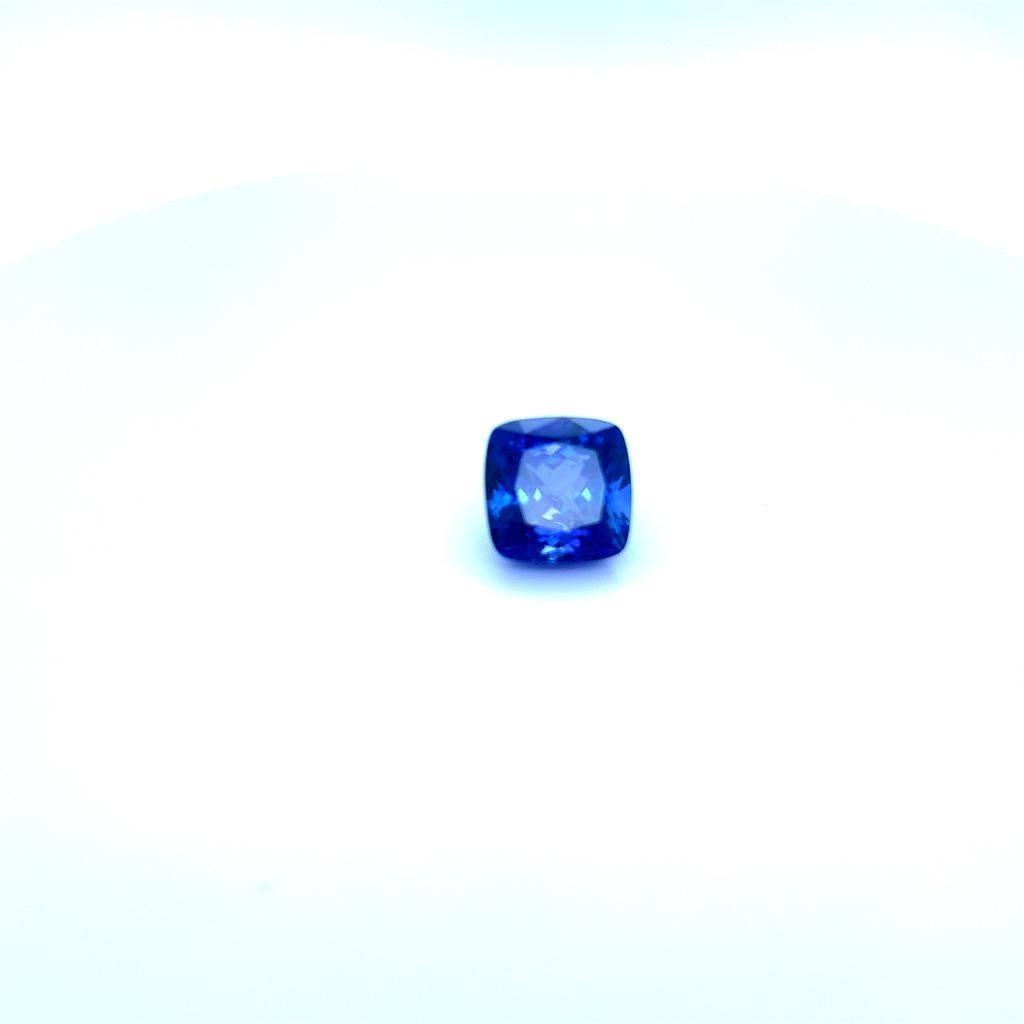 11.38 Carat, Natural Blue Tanzanite, Square Cushion, AAA Color, Loose Stone In New Condition For Sale In New York, NY