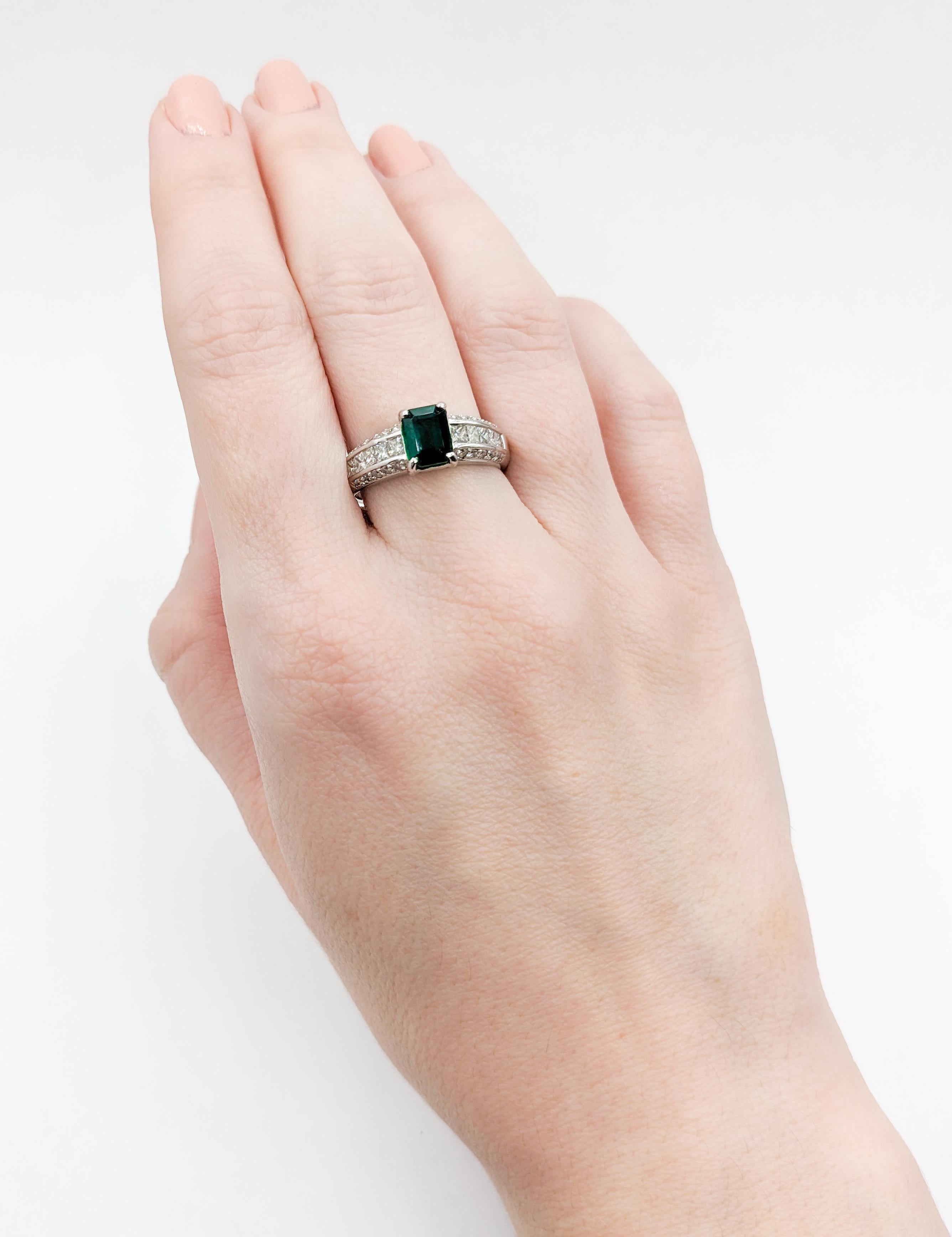 Modern 1.13ct Natural Emerald & Diamond Ring For Sale
