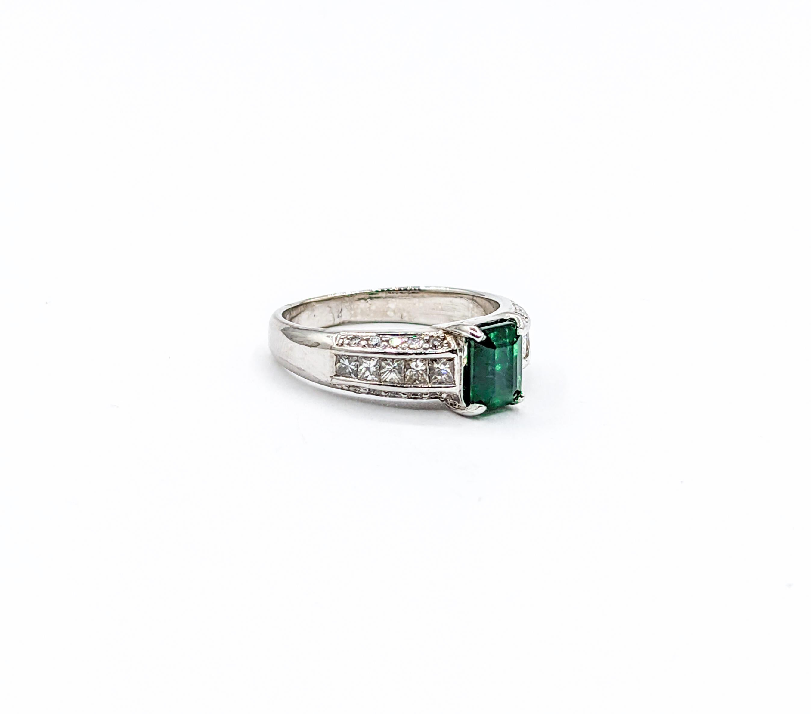 1.13ct Natural Emerald & Diamond Ring For Sale 3