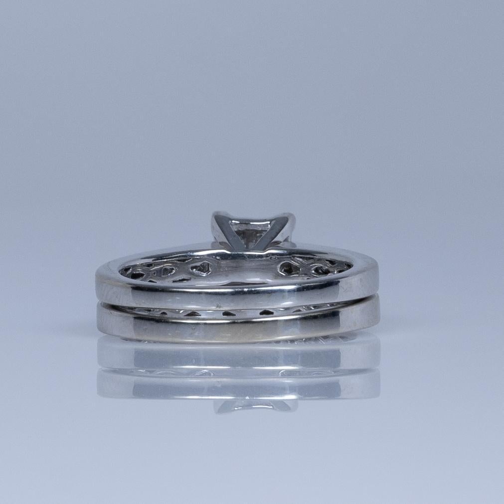1,13 Karat Diamant-Verlobungsring mit Prinzessinnenschliff „Invisible Set“ in 14 Karat, Hochzeitsring (Carréschliff)