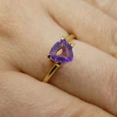 Saphir violet 1.13 carat, provenant d'Afrique de l'Est, non chauffé