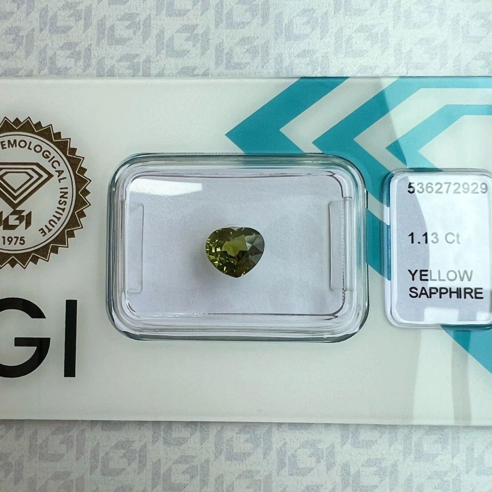 1.13ct Unique Olive Green Yellow Untreated Heart Cut Sapphire Gem IGI Blister For Sale 2