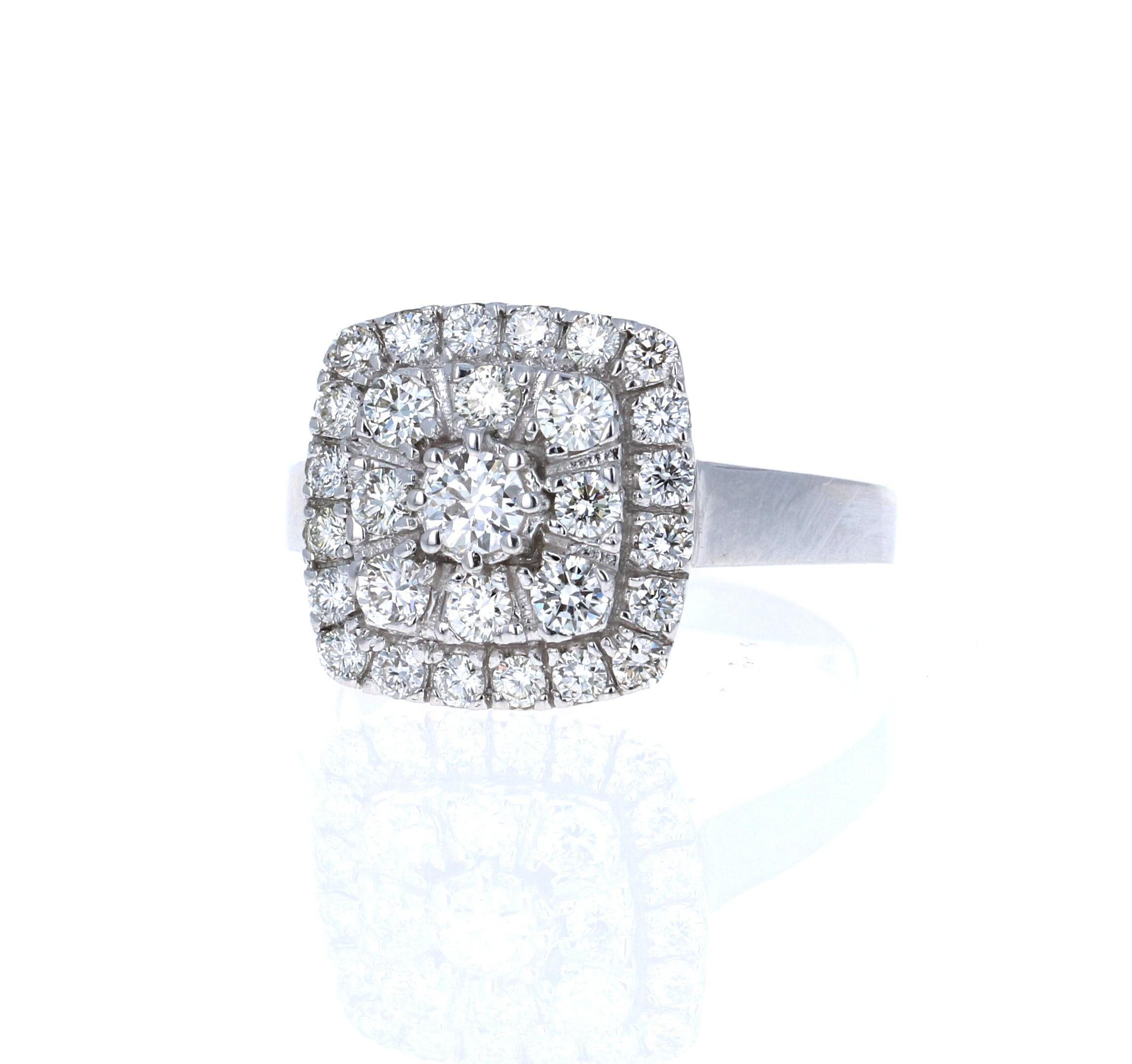 Contemporary 1.14 Carat Diamond 18 Karat White Gold Cluster Ring For Sale
