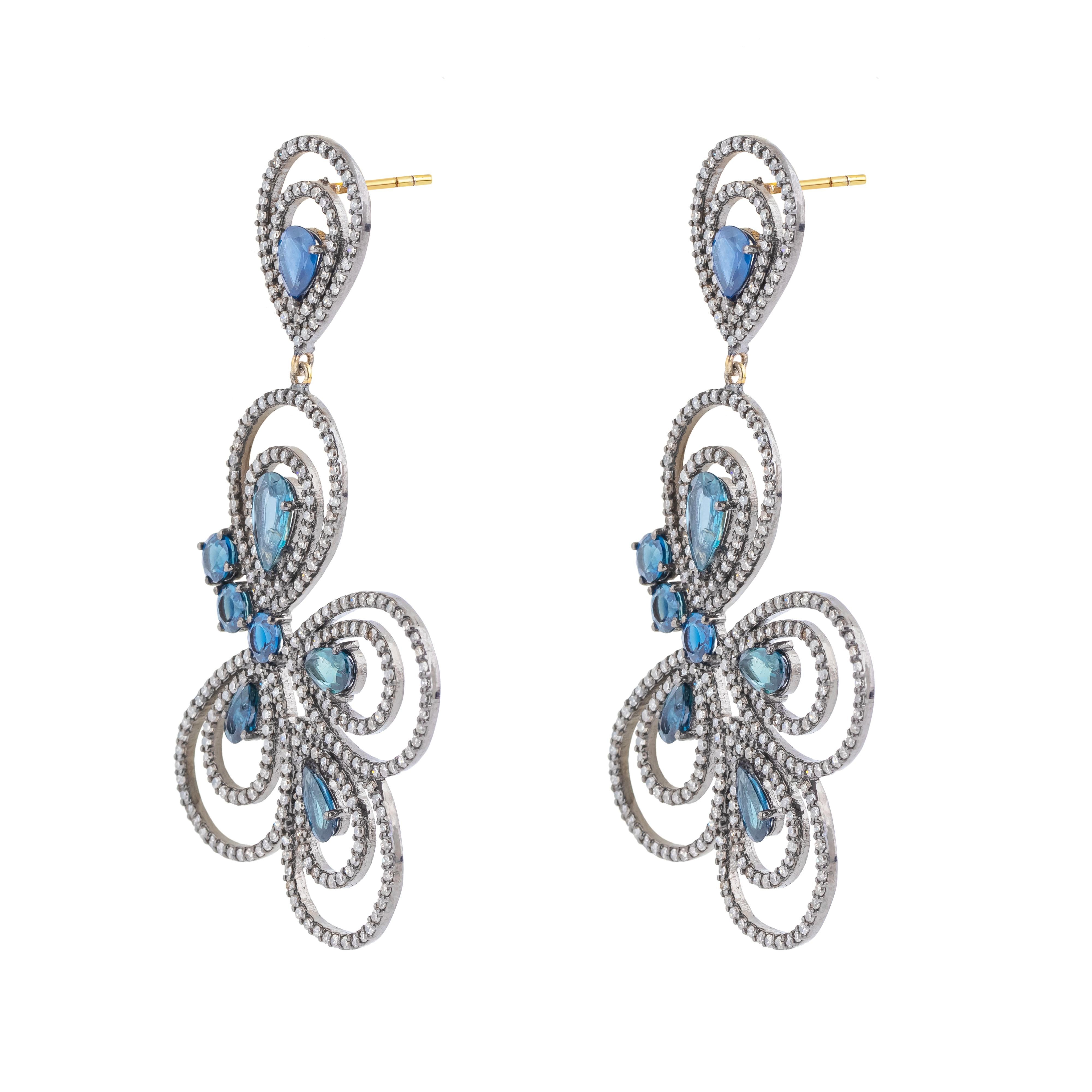 Round Cut 11.4 Carat Diamond and Sapphire Cocktail Earrings For Sale