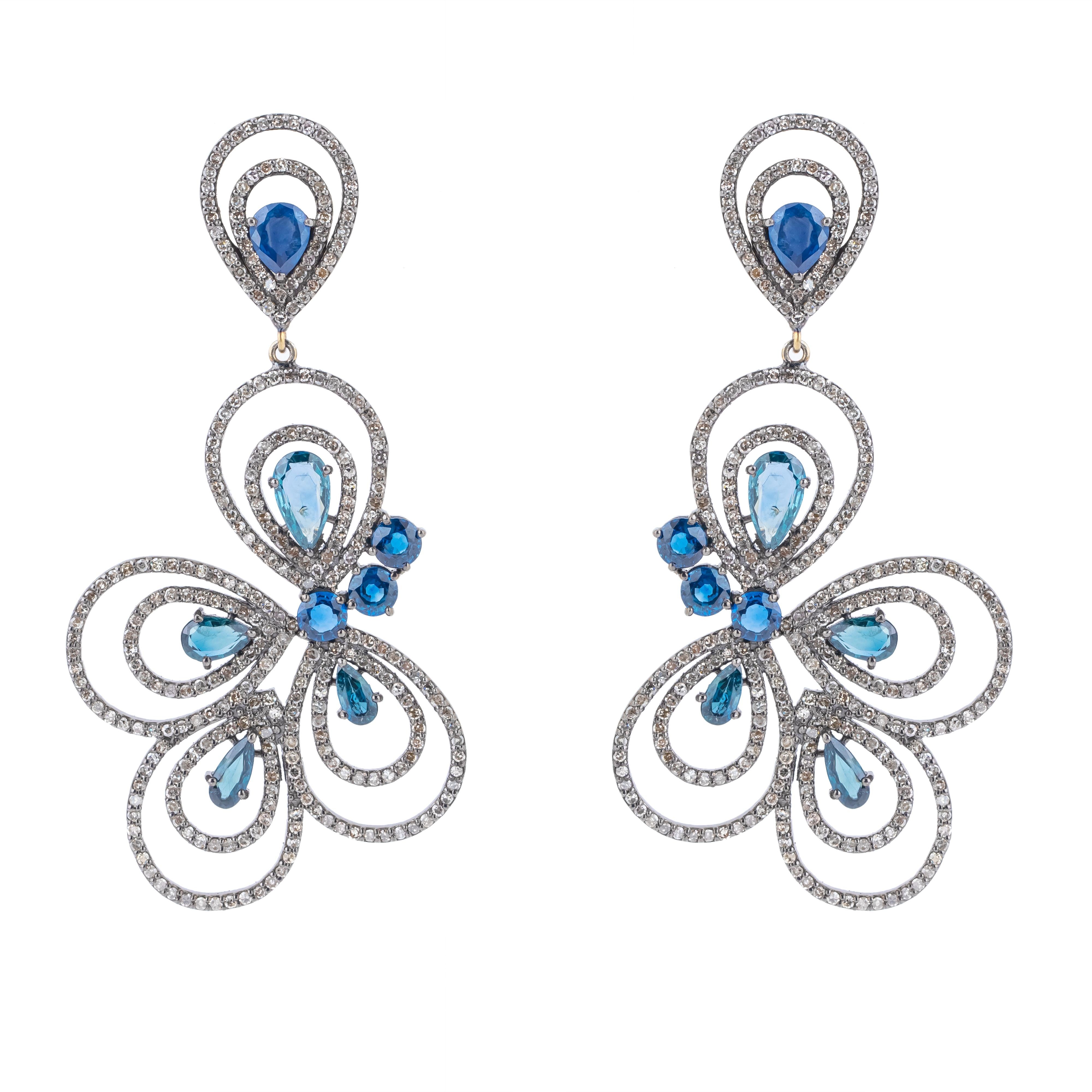 Women's 11.4 Carat Diamond and Sapphire Cocktail Earrings For Sale