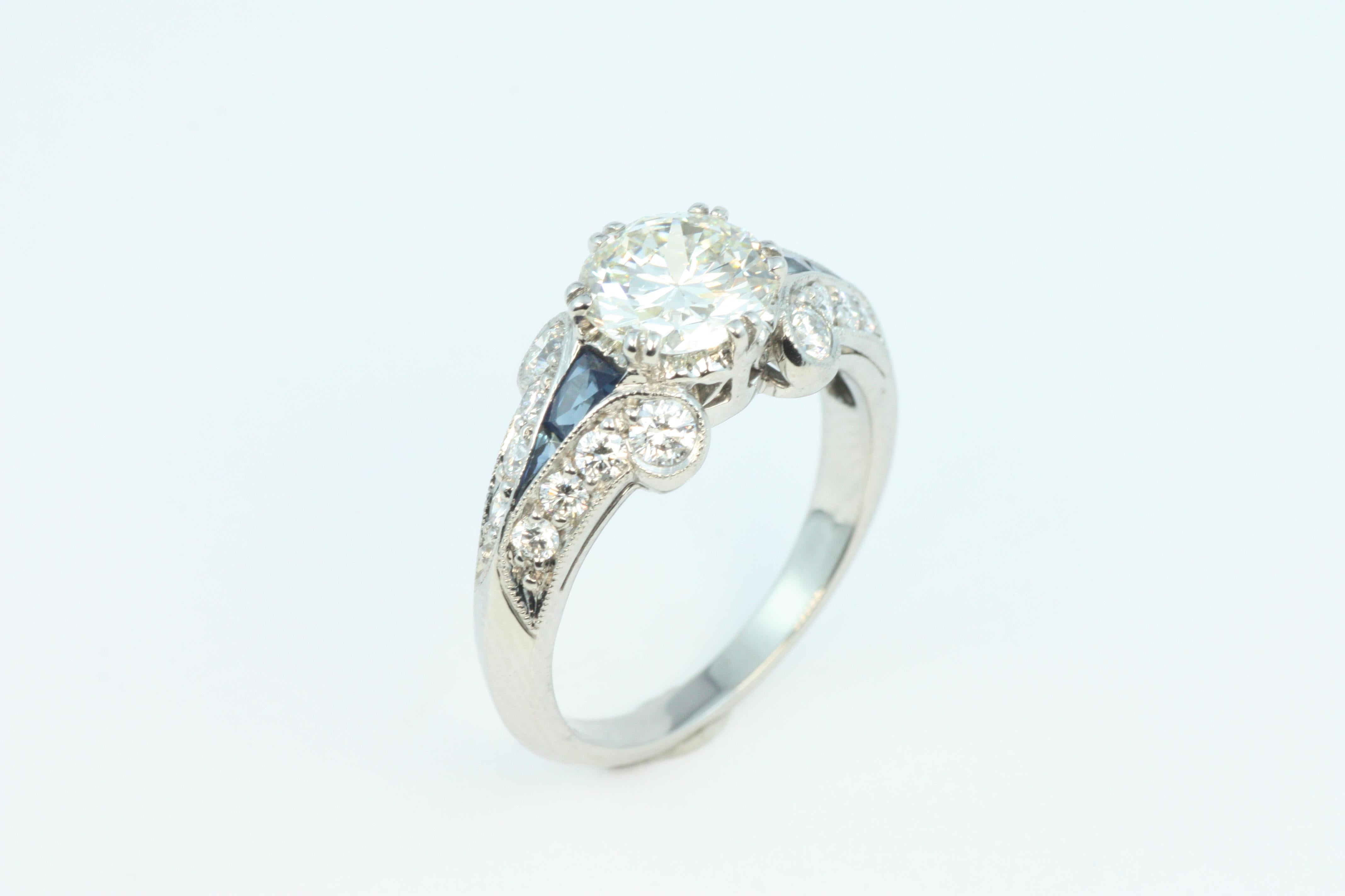 1.7 Carat Total Diamond & Sapphire Art Deco Palladium/Platinum Engagement Ring For Sale 5