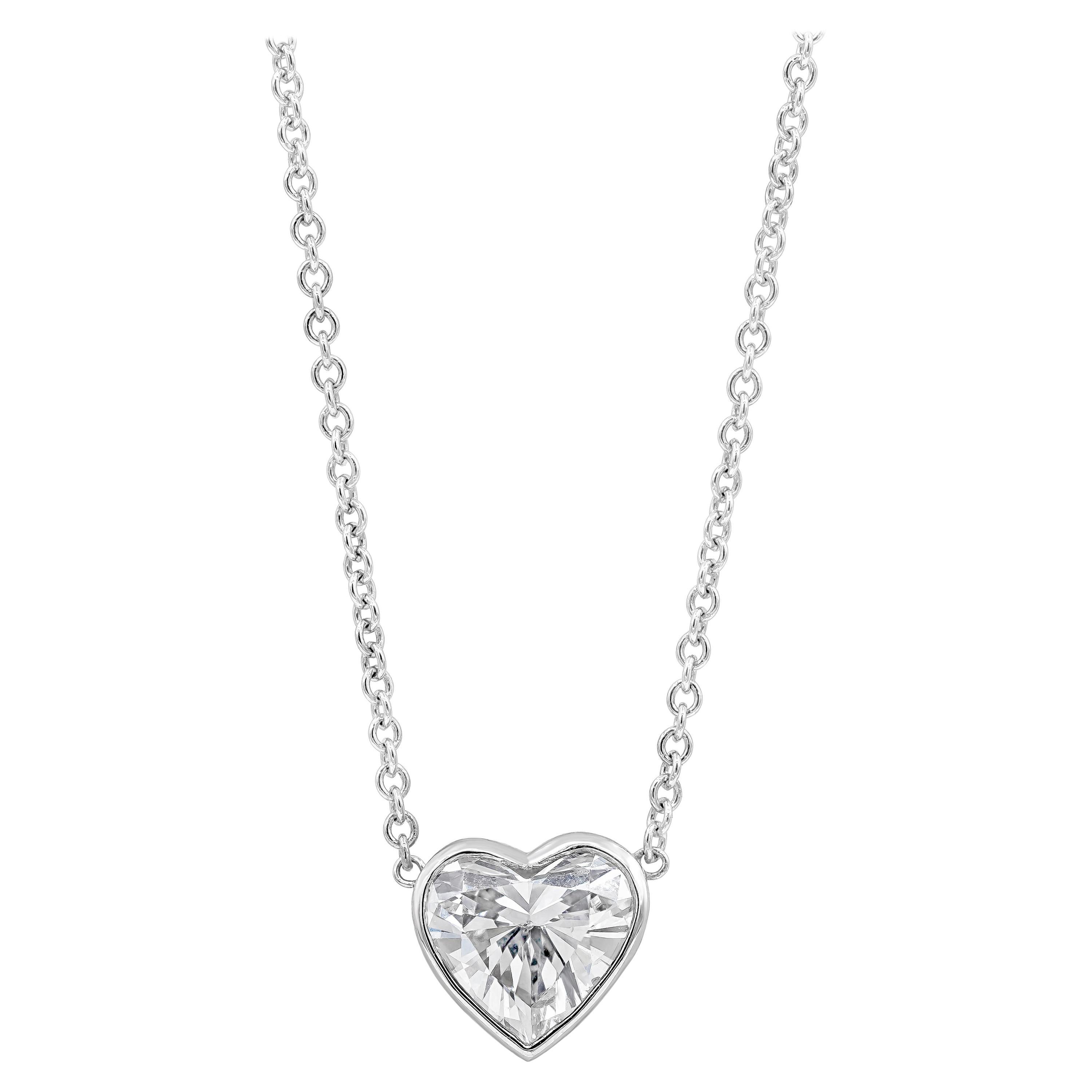 Roman Malakov 1.14 Carats Heart Shape Diamond Solitaire Pendant Necklace For Sale