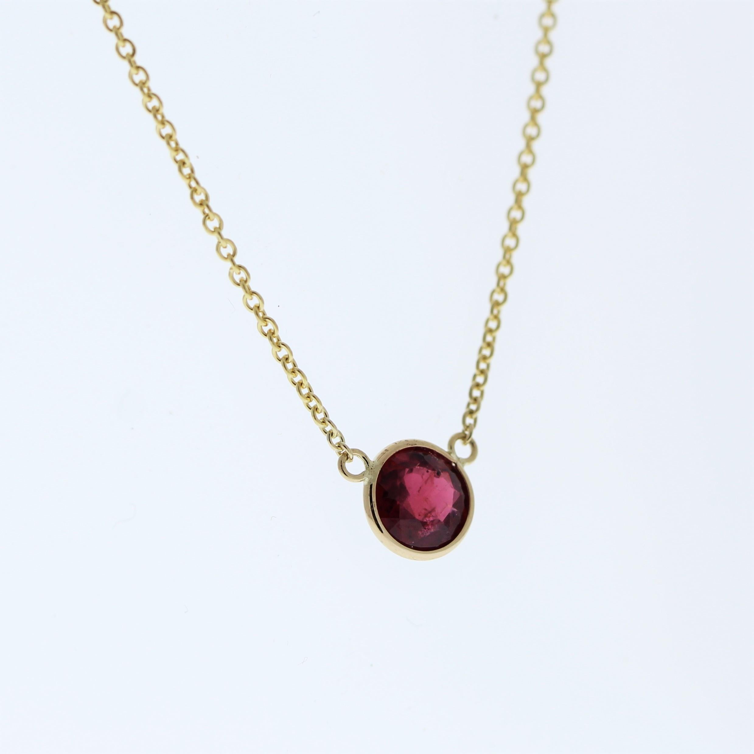 Contemporary 1.14 Carat Round Ruby Fashion Necklaces In 14k Yellow Gold For Sale
