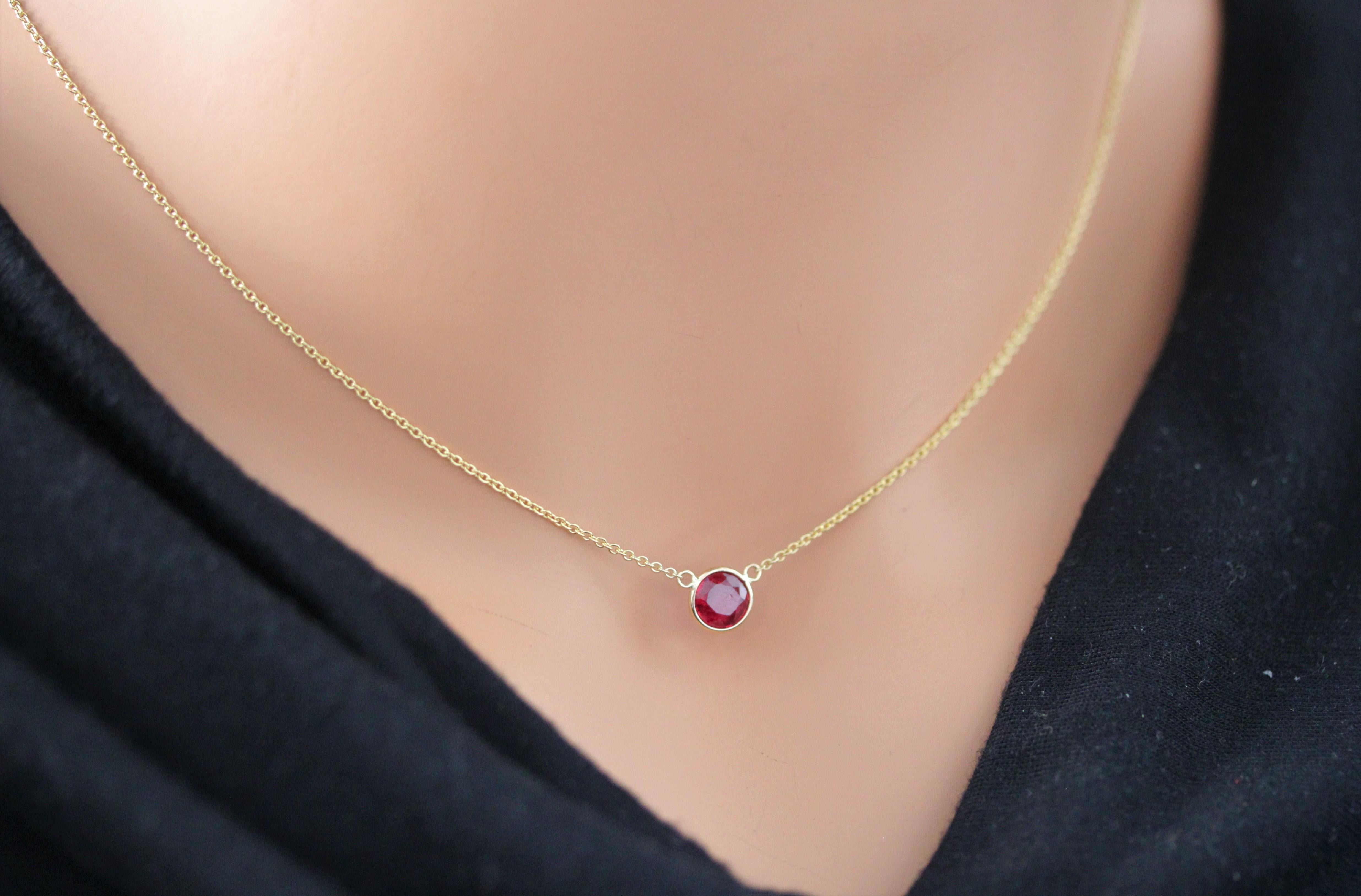 1.14 Carat Round Ruby Fashion Necklaces In 14k Yellow Gold In New Condition For Sale In Chicago, IL