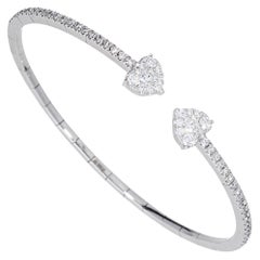 1,14 ct de Diamantes en una Pulsera Rígida con Terminación en Corazón Oro de 18 Kt Fabricada Italia