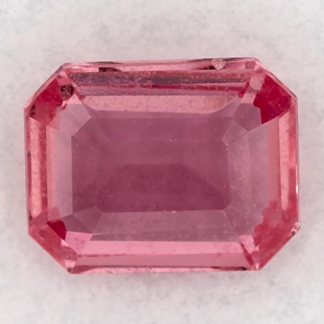 Taille octogone Saphir rose taille octogonale de 1.14 carats en vente