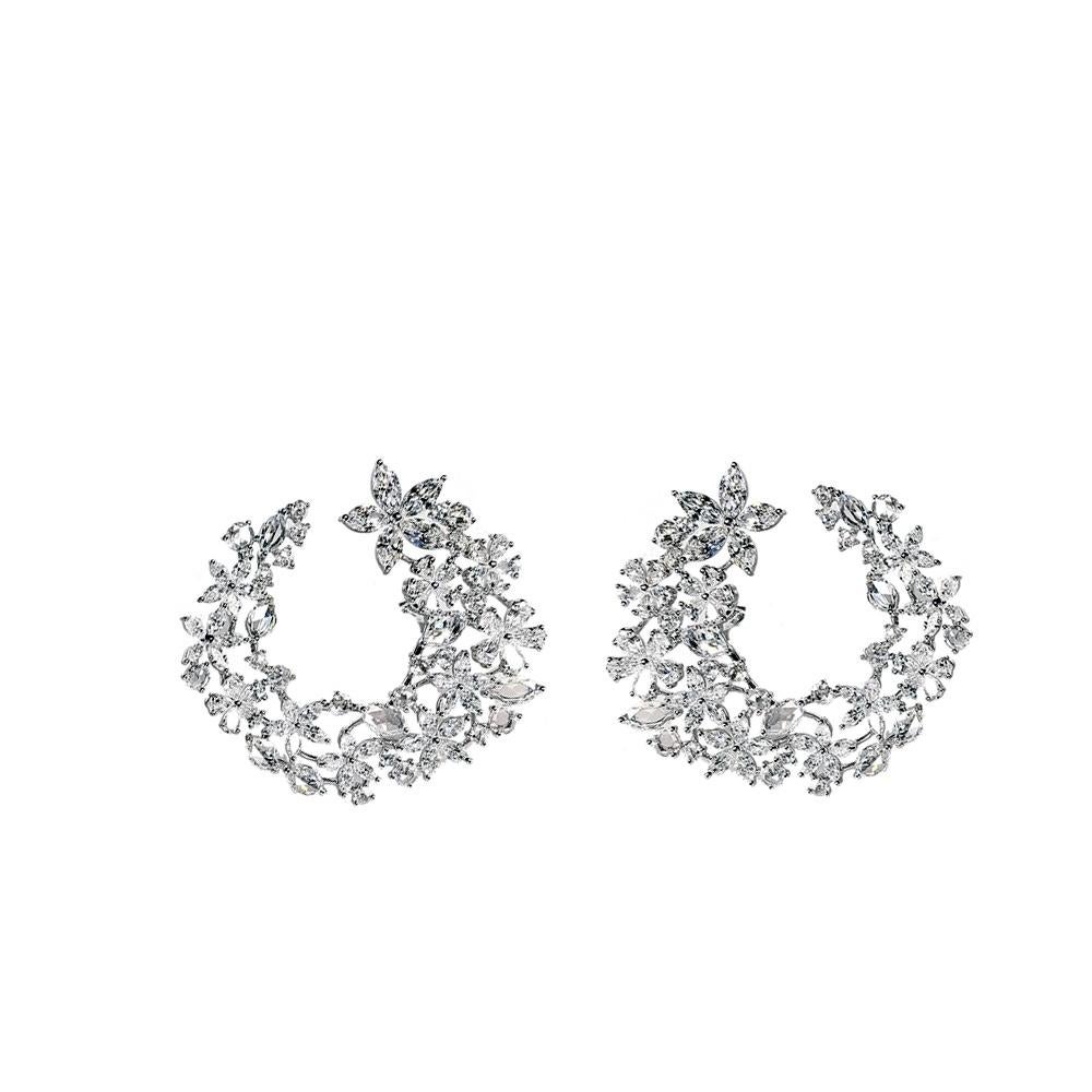 Contemporary 11.40 Carat Natural Diamond Flower Cluster Stud Earrings In 18 Karat White Gold. For Sale