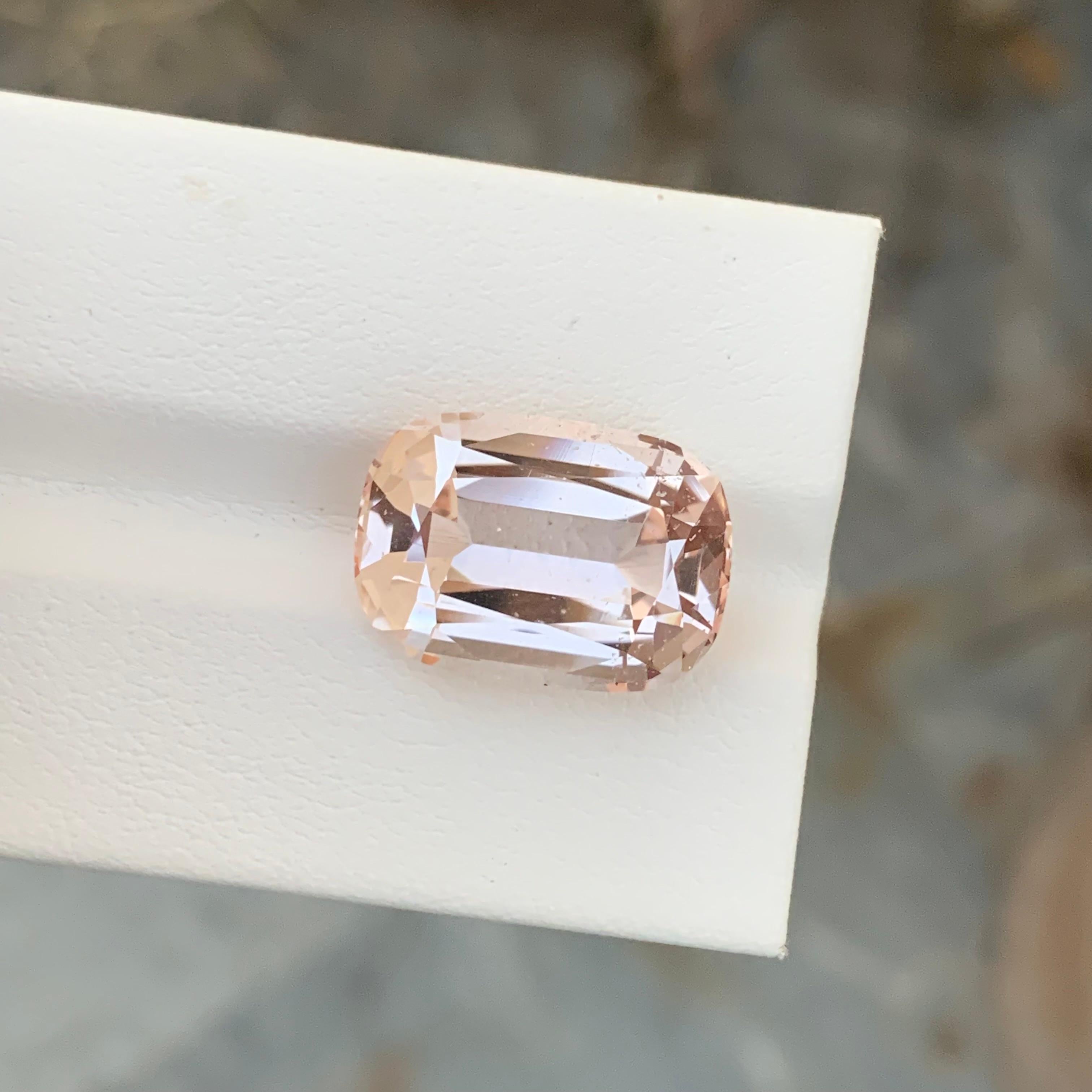 11,40 Karat natürlicher loser goldener Topas in ovaler Form aus Skardu, Pakistan für Damen oder Herren im Angebot
