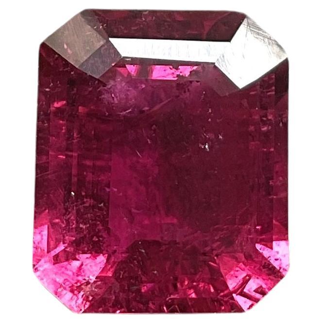 Pierre naturelle de tourmaline rubellite taille octogonale de 11,40 carats pour la haute joaillerie