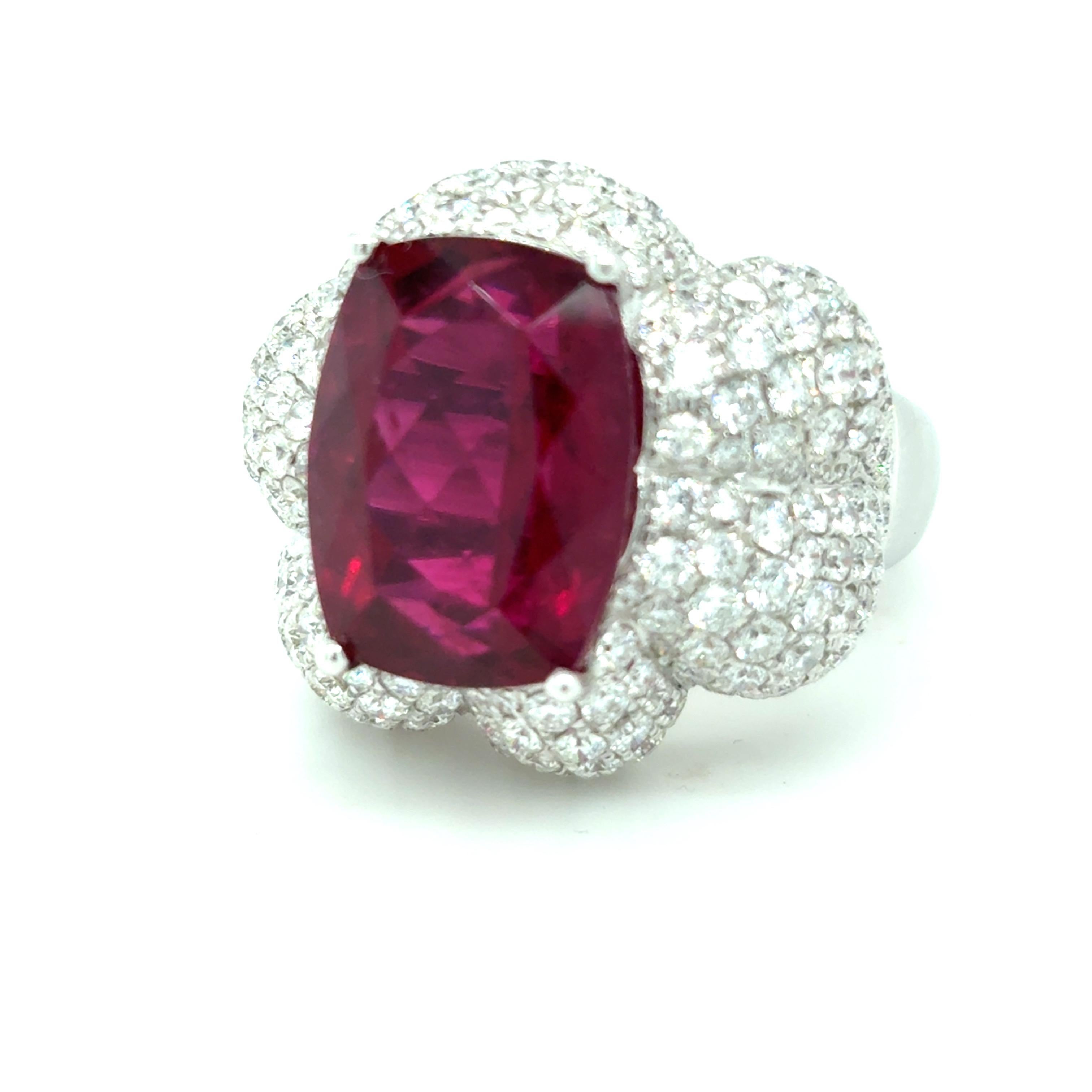 Bague cocktail 11,41 carats Rubellite Tourmaline Diamant taille coussin en vente 10
