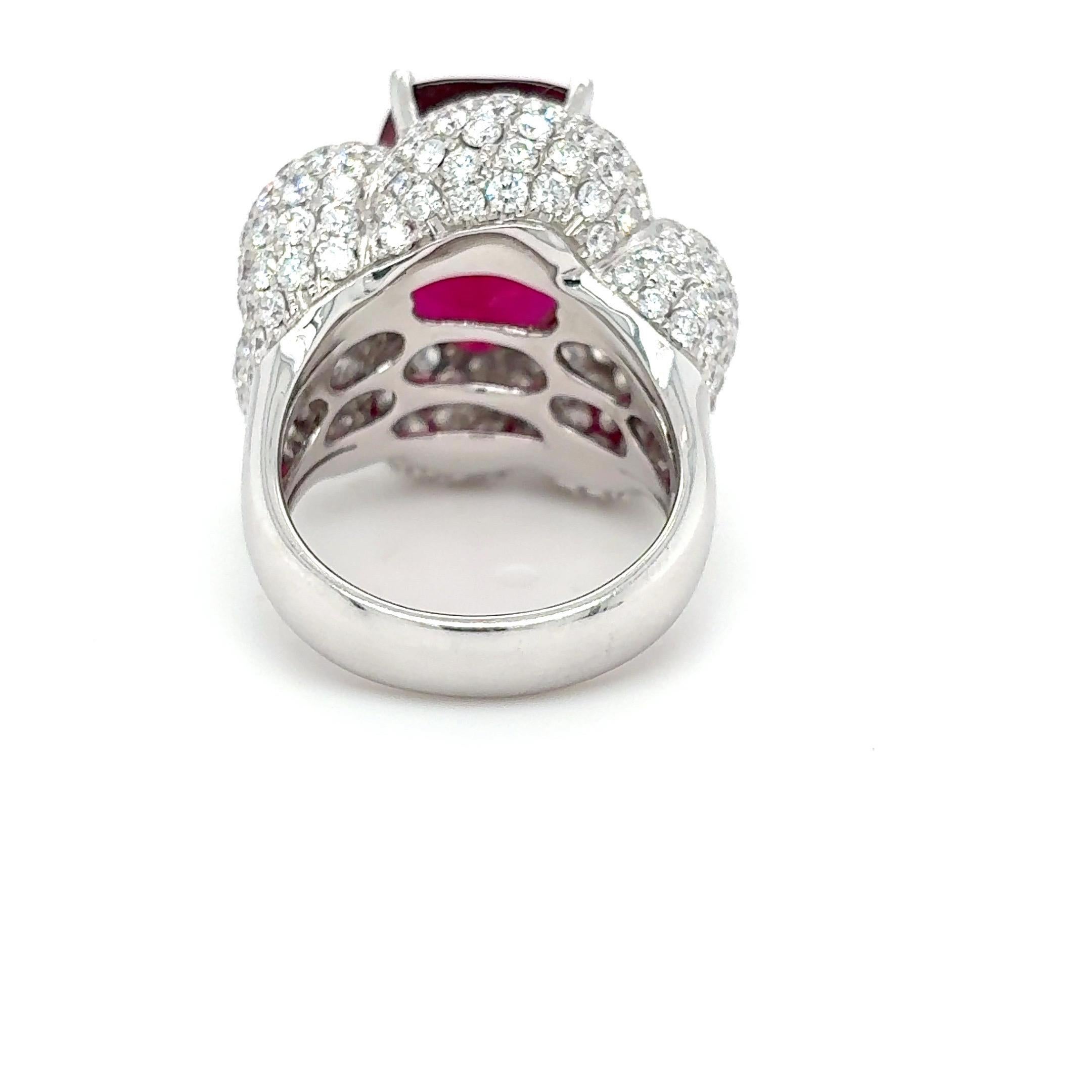 Bague cocktail 11,41 carats Rubellite Tourmaline Diamant taille coussin en vente 12