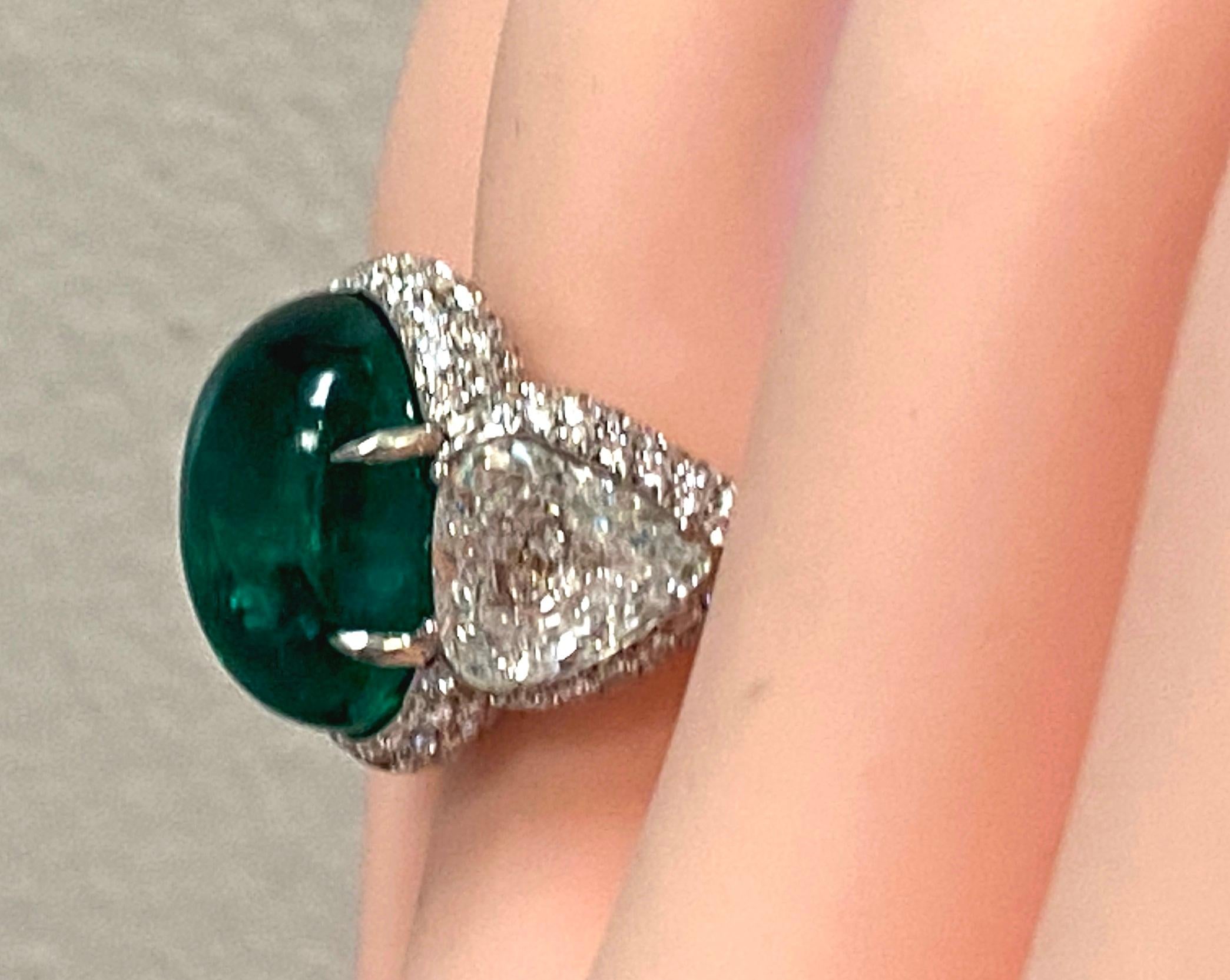 11.43 Carat Cabochon Emerald and Diamond Ring For Sale 2