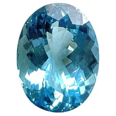 11.43 carats top quality aquamarine oval cut stone for jewelry natural gemstone
