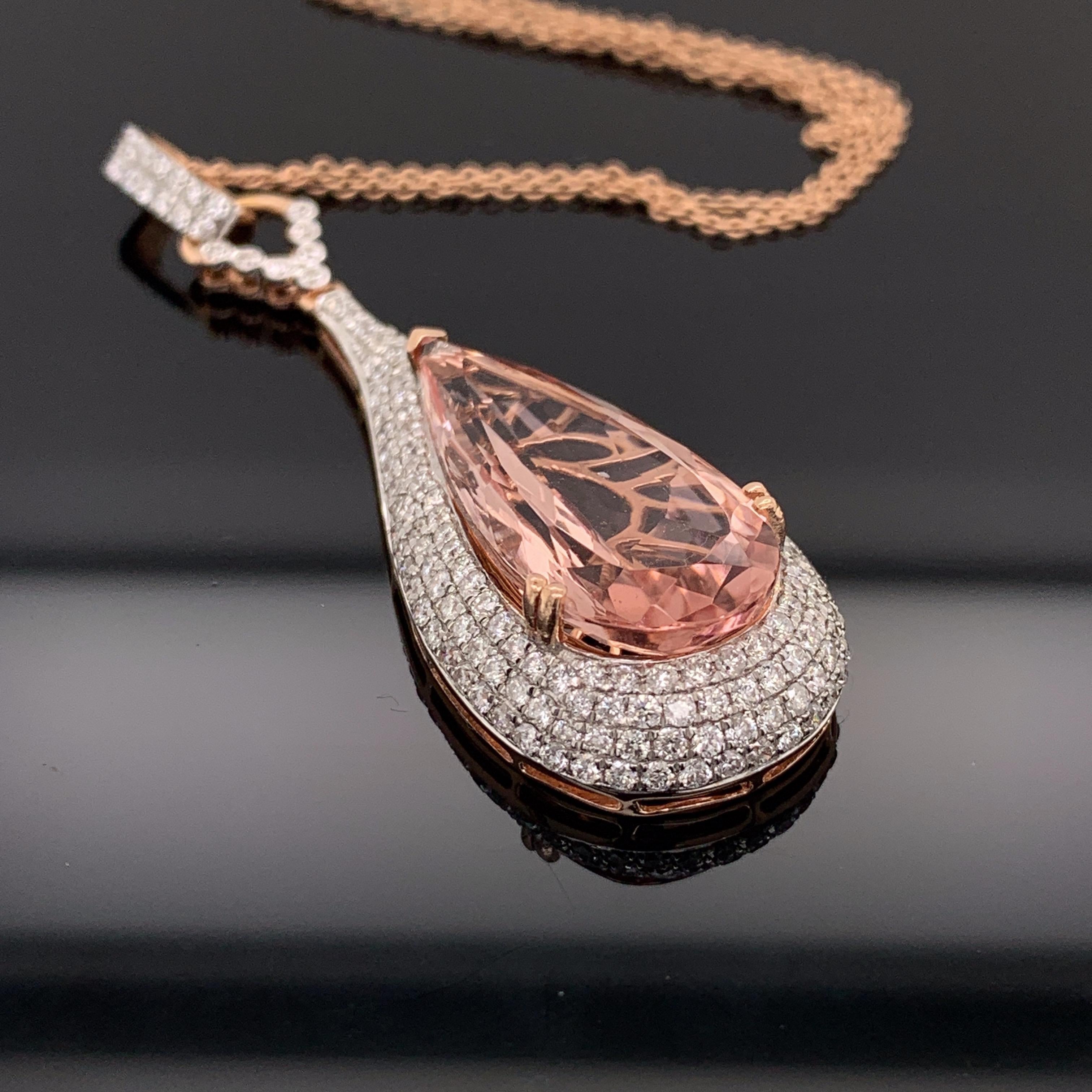 11.44 Carat Morganite Pendant Necklace In New Condition For Sale In Richmond, BC