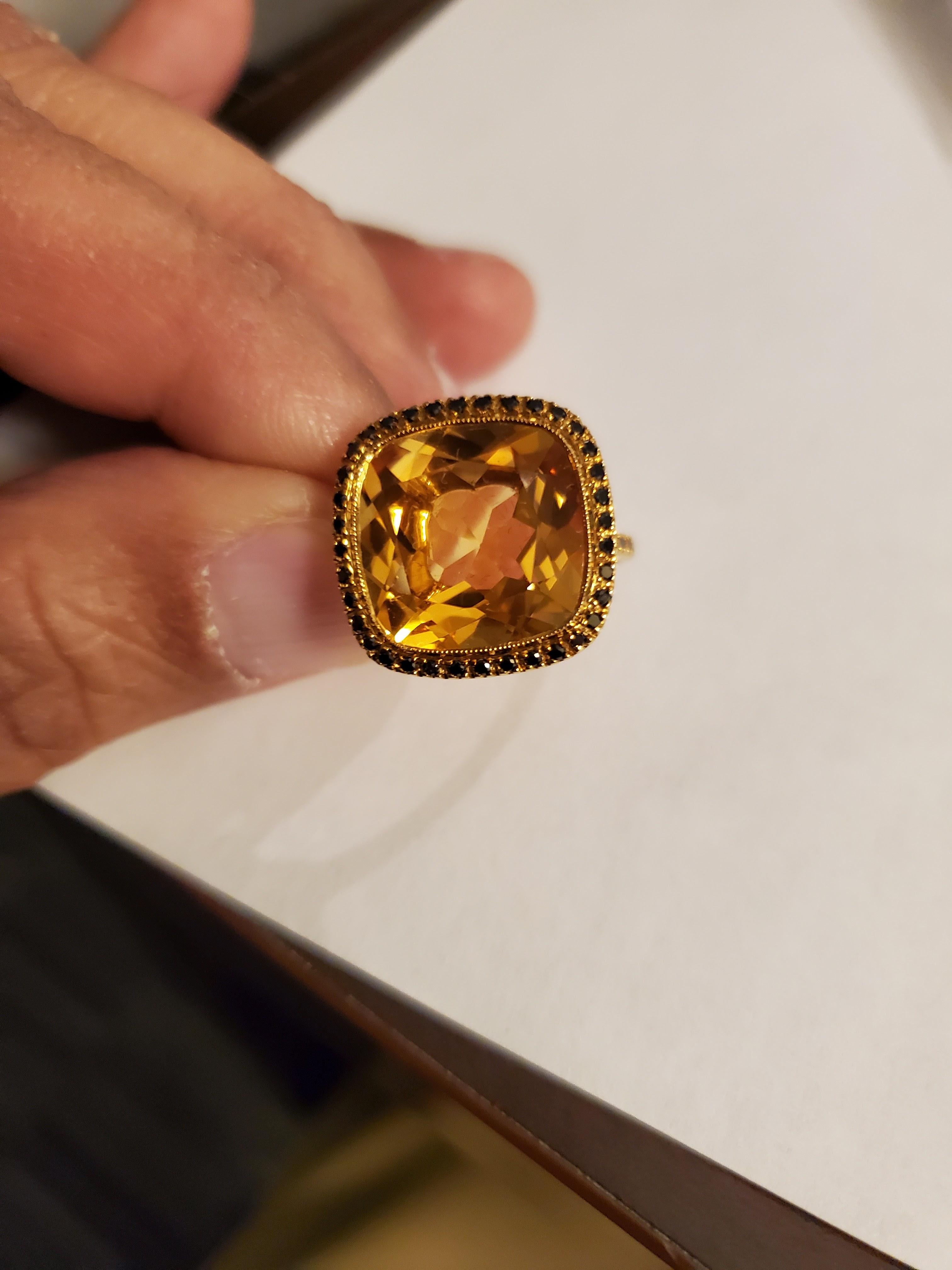 Modern 11.49 Carat Natural Cushion-Cut Citrine and Black Diamond Gold Cocktail Ring For Sale