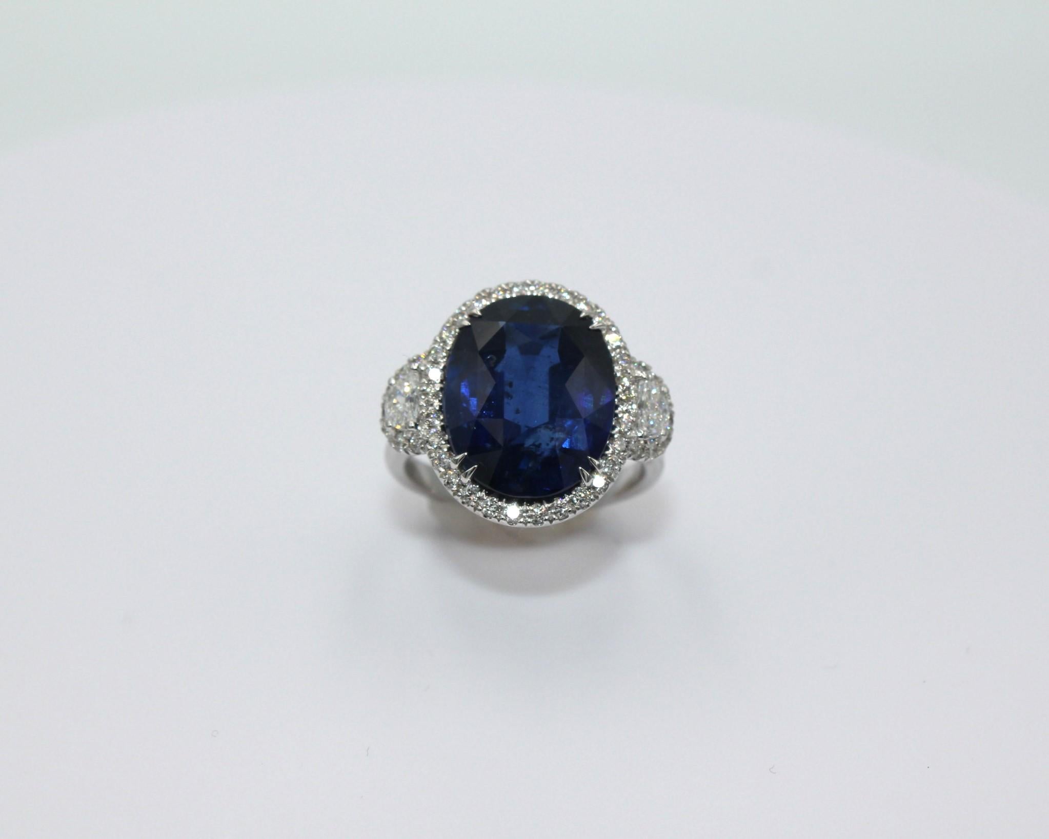 11.49 Carat Sapphire Diamond Ring For Sale 3