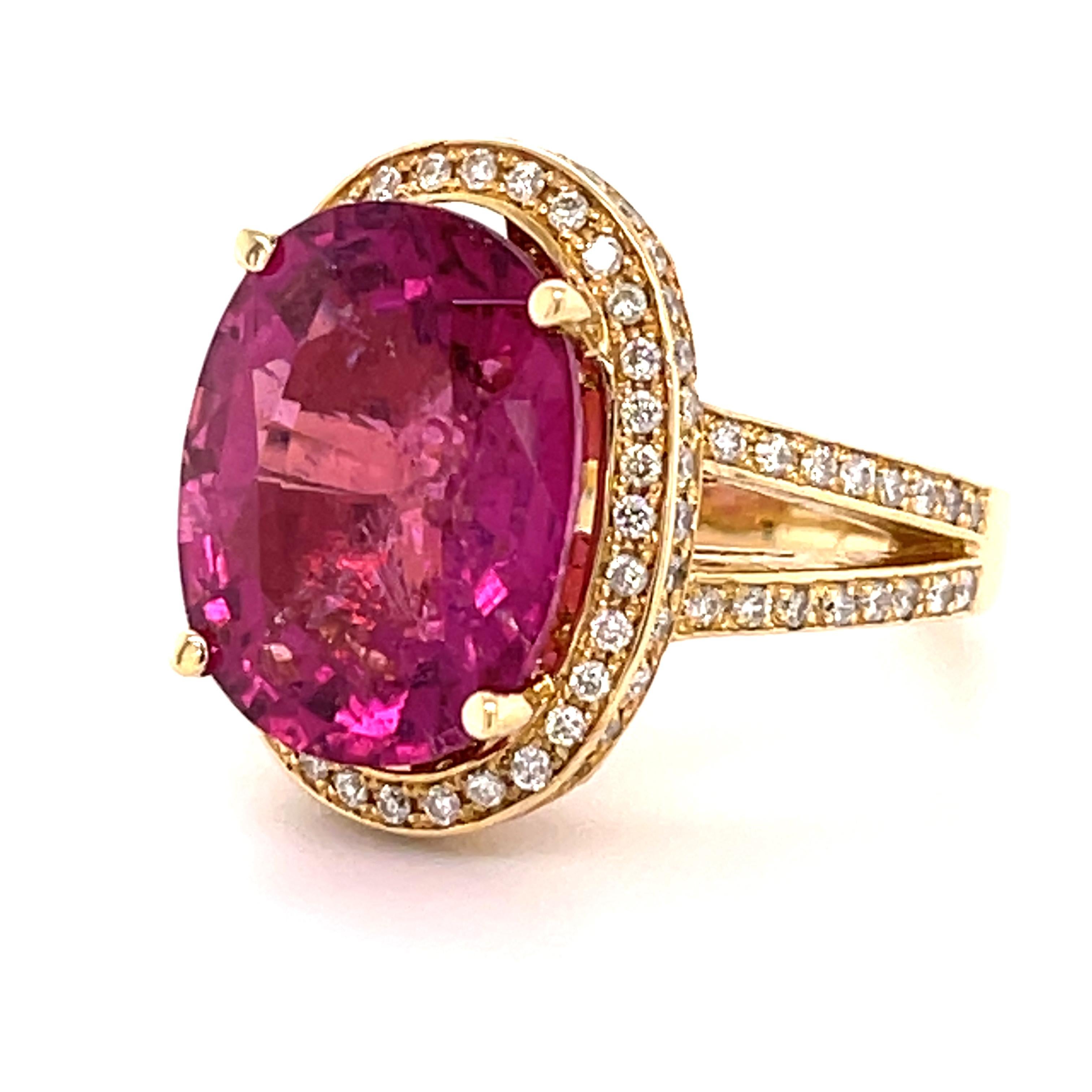 Oval Cut 11.49 Carats Pink Tourmaline and 1. Carat Diamond Gold Ring