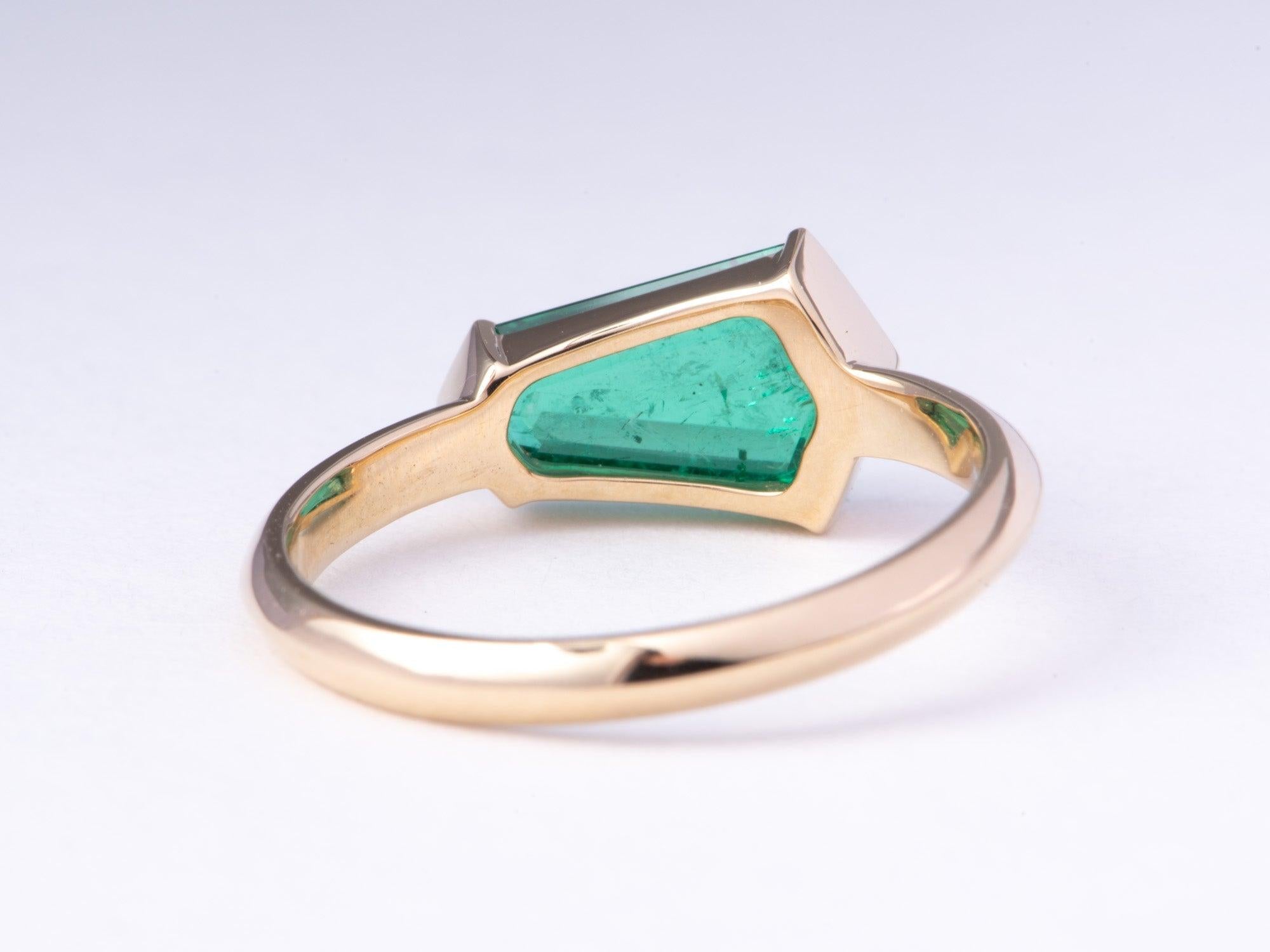 Emerald Cut 1.14ct Hexagon-Shape Emerald Sideways Set Engagement Ring 14K Gold R6771
