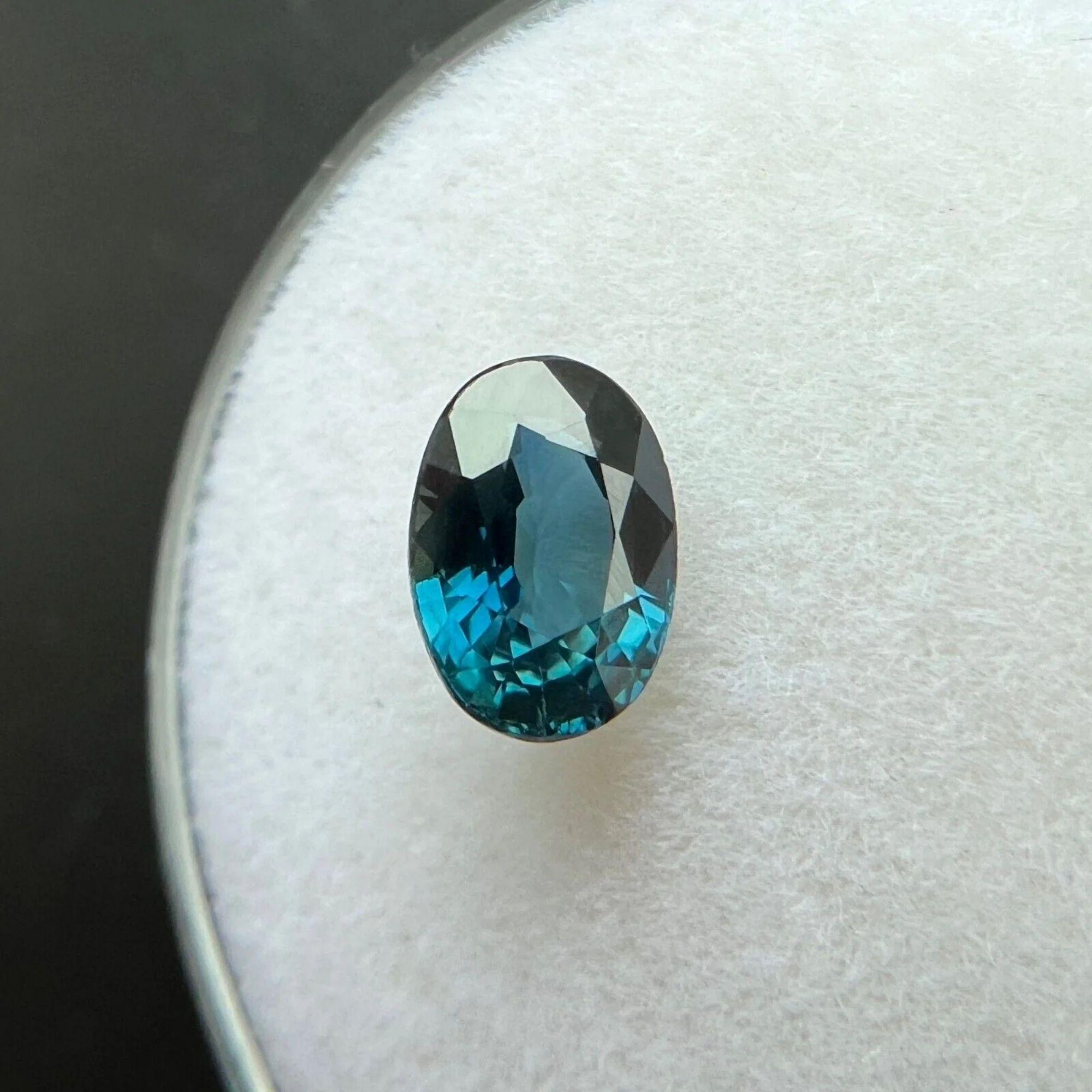 Pierre précieuse rare saphir bleu profond de taille ovale non traitée de 1,14 carat, certifiée GIA Unisexe en vente