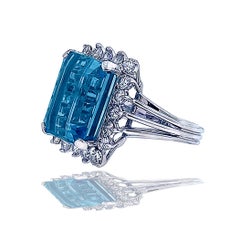 11.5 Carat Aquamarine AAA and Diamond Cocktail Ring