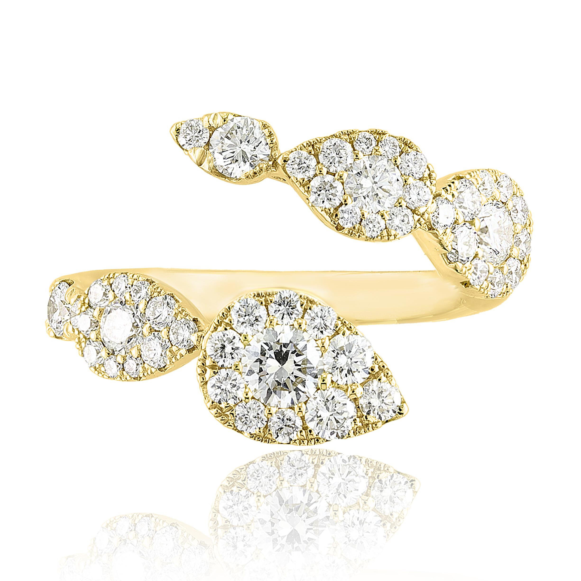 The stunning forever-together Toi et Moi ring features Brilliant cut Diamonds embraced by east to west halfway to the shank. Handcrafted in 18k Yellow Gold.
48 Brilliant Cut Diamonds weigh 1.15 carats on both sides.
A classic Ring full of luster and