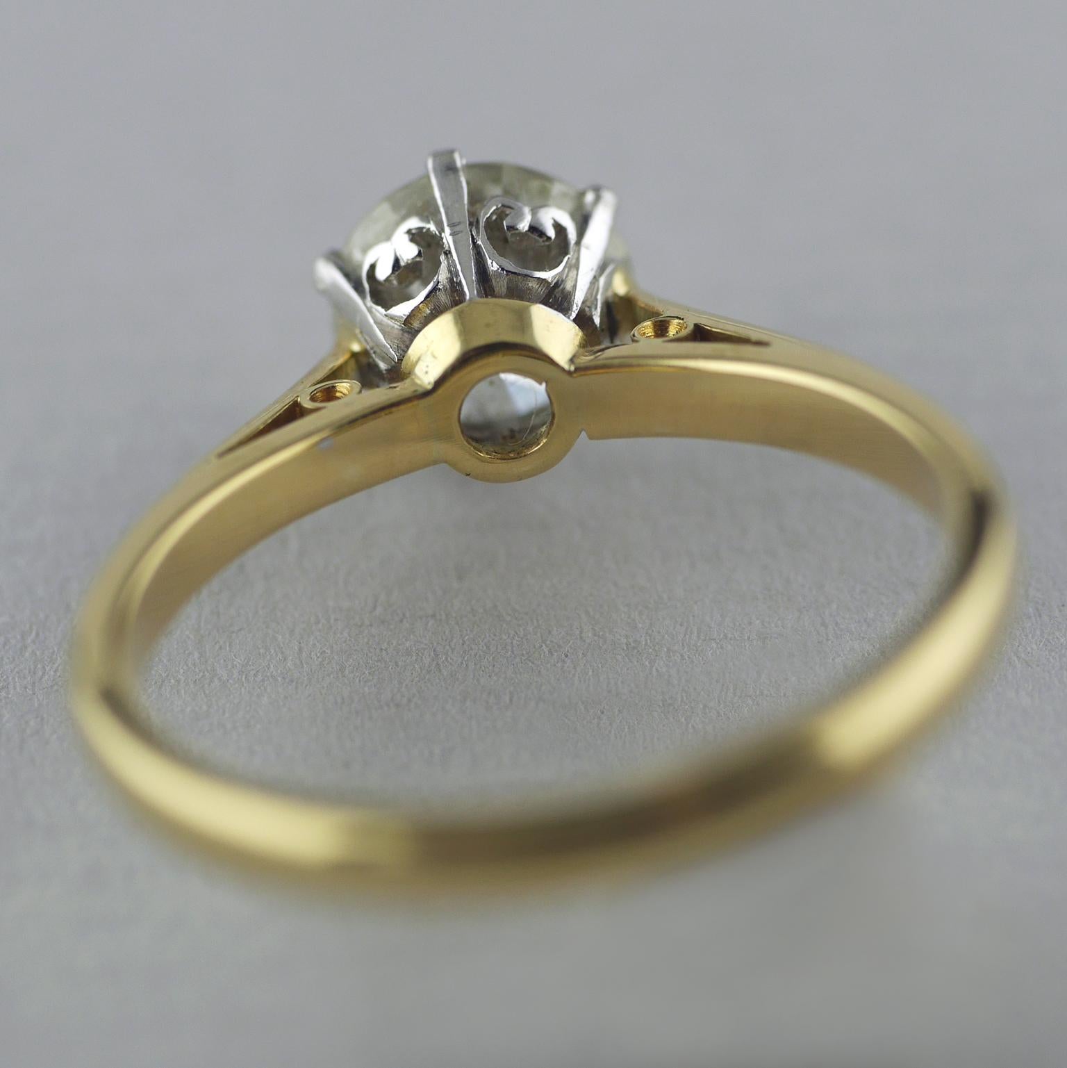 1.15 Carat Certified Round Brilliant Diamond Solitaire Ring, circa 1930 1