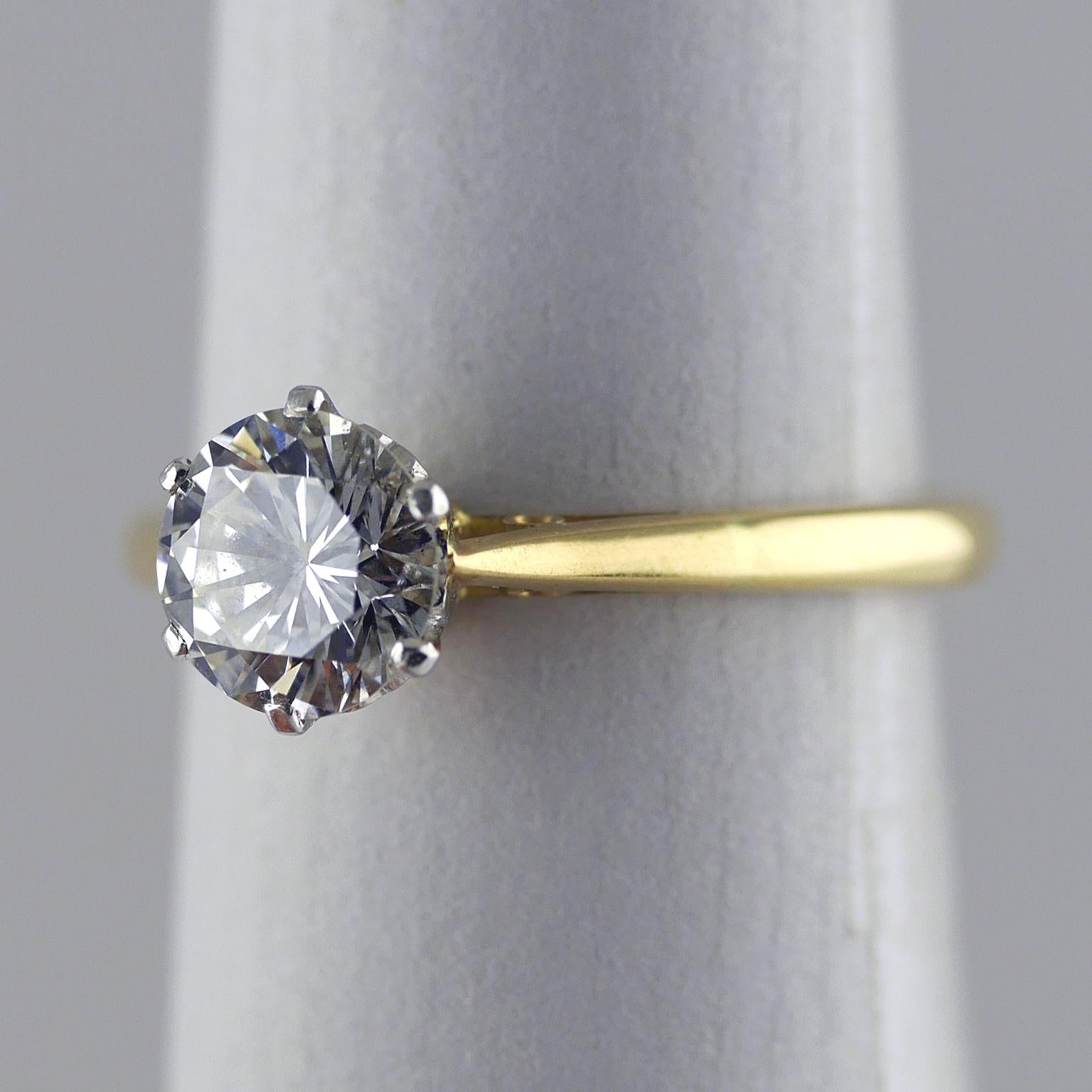 Art Deco 1.15 Carat Certified Round Brilliant Diamond Solitaire Ring, circa 1930