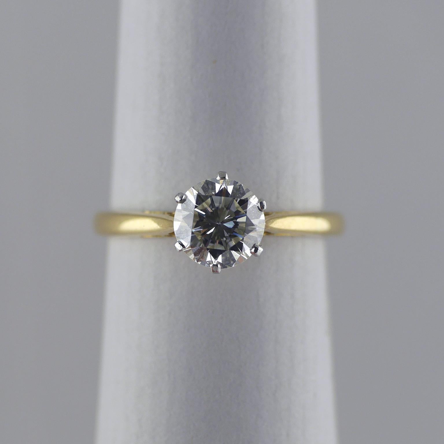 1.15 Carat Certified Round Brilliant Diamond Solitaire Ring, circa 1930 In Excellent Condition In London, GB