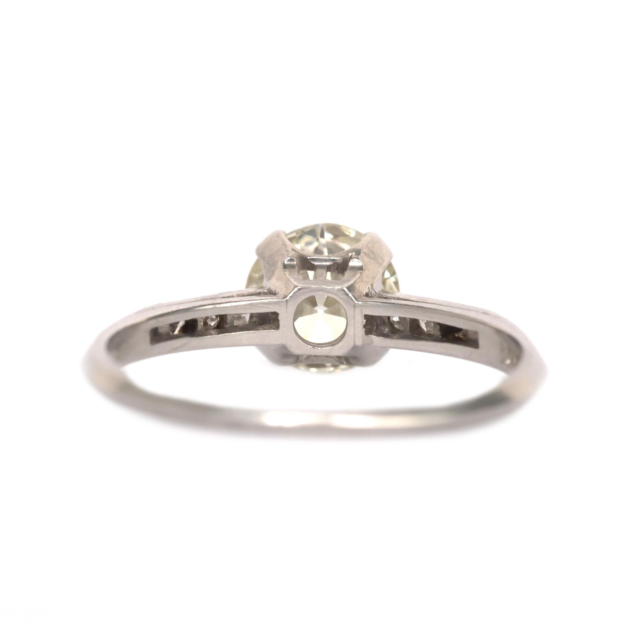Art Deco 1.15 Carat Diamond Platinum Engagement Ring For Sale