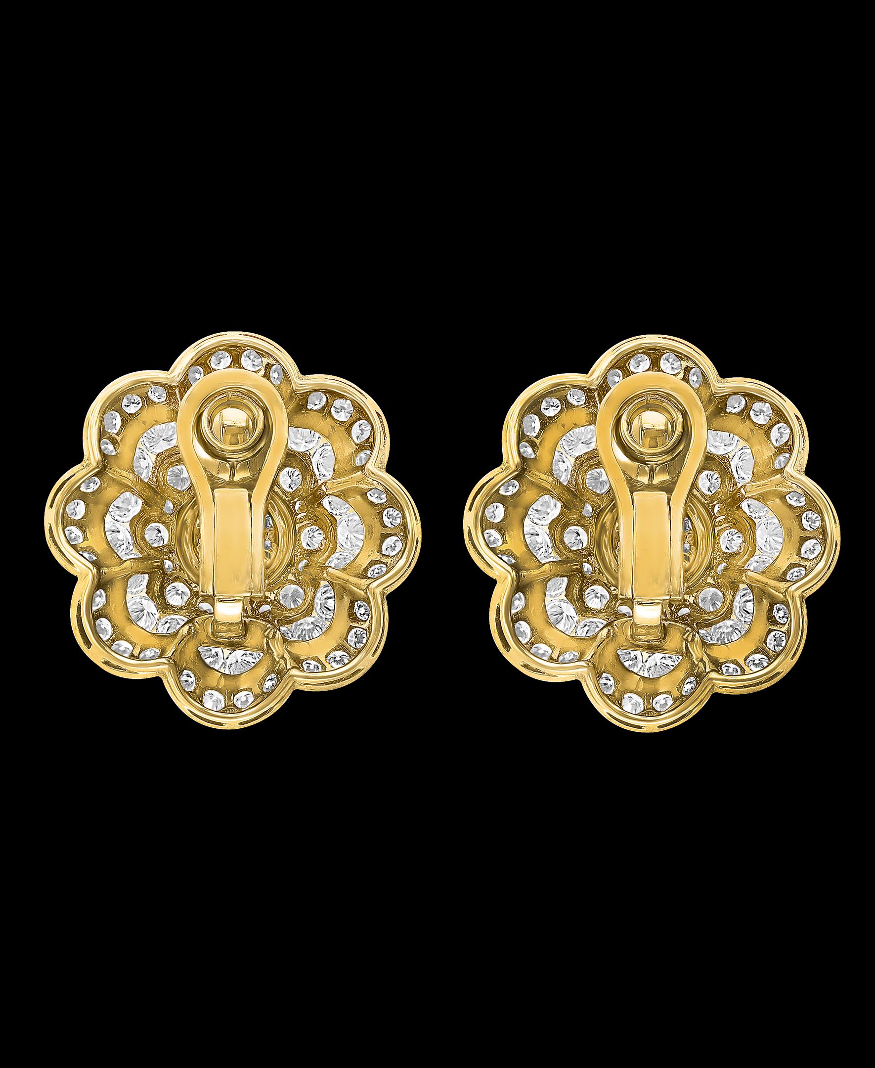 11.5 Carat Diamonds VS/E Flower Cocktail Earring 18 Karat Yellow Gold Estate 1