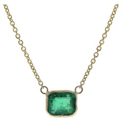 1.15 Carat Emerald Green Fashion Necklaces In 14k Yellow Gold