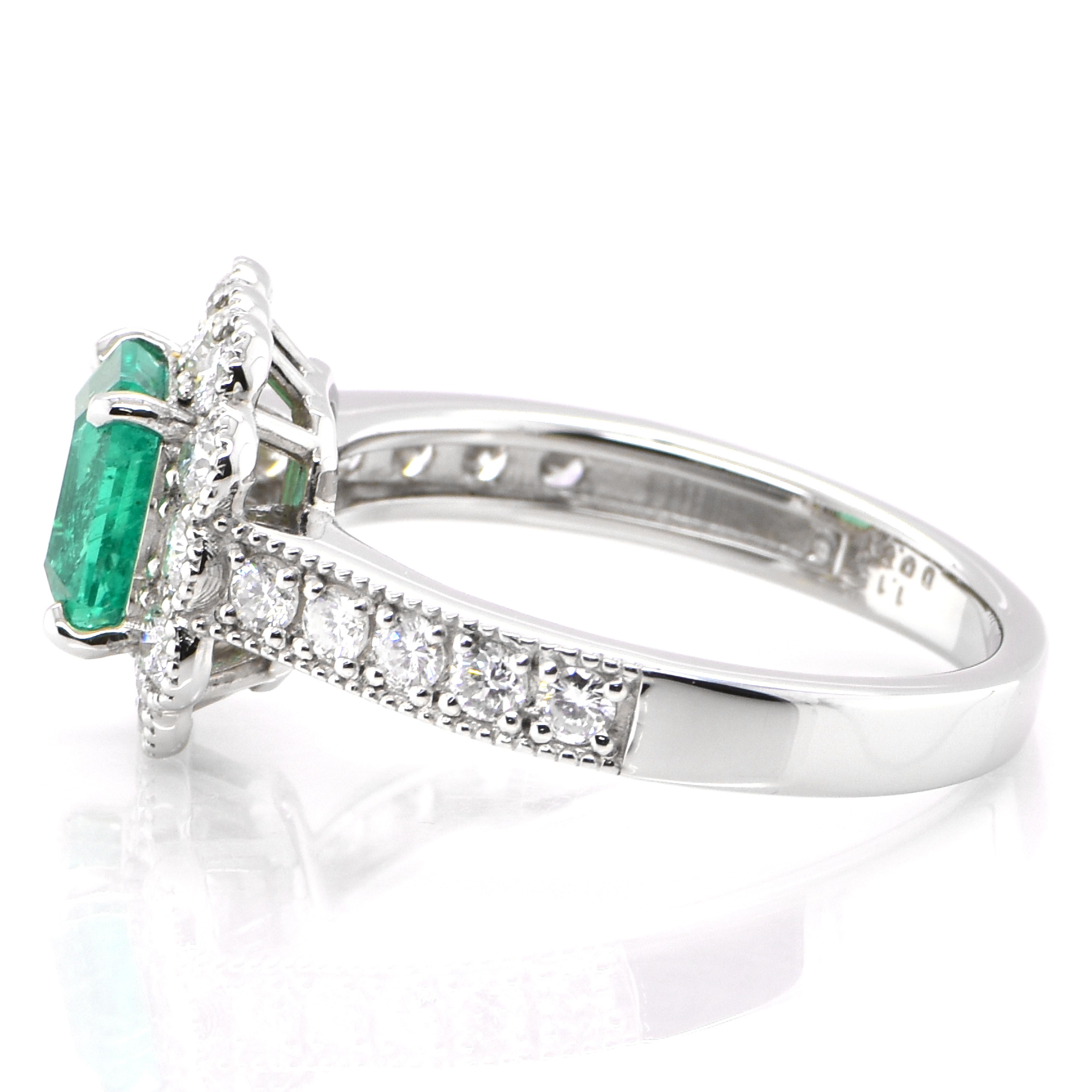 Emerald Cut 1.15 Carat Natural Colombian Emerald and Diamond Ring Set in Platinum For Sale