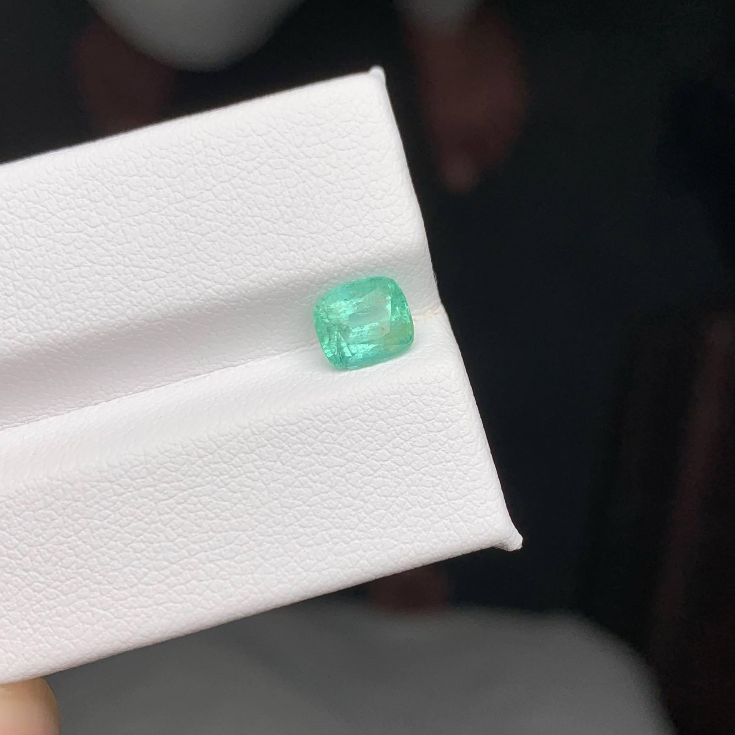 Women's or Men's 1.15 Carat Natural Loose Emerald Stone Cushion Cut Gemstone From Afghanistan For Sale