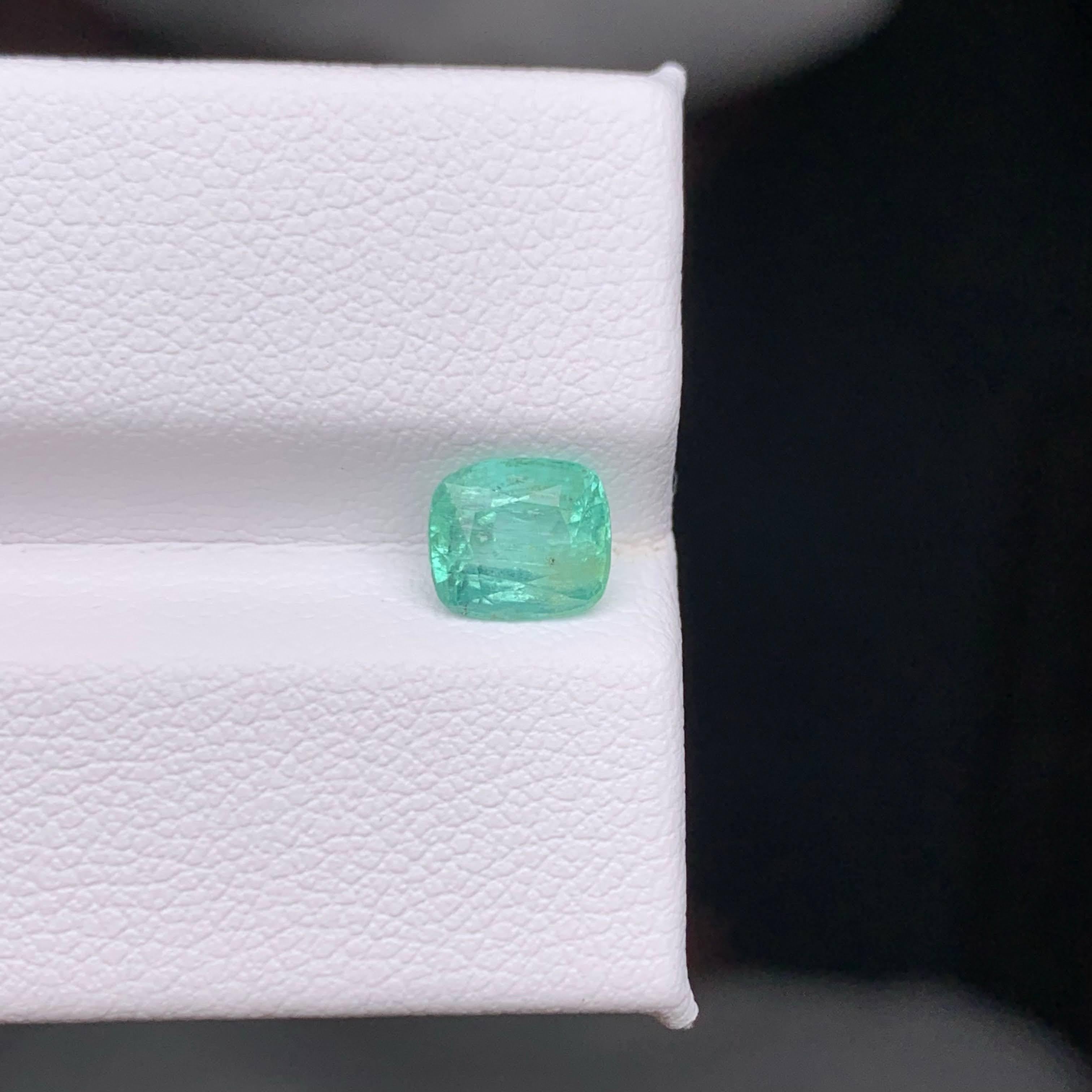 1.15 Carat Natural Loose Emerald Stone Cushion Cut Gemstone From Afghanistan For Sale 4