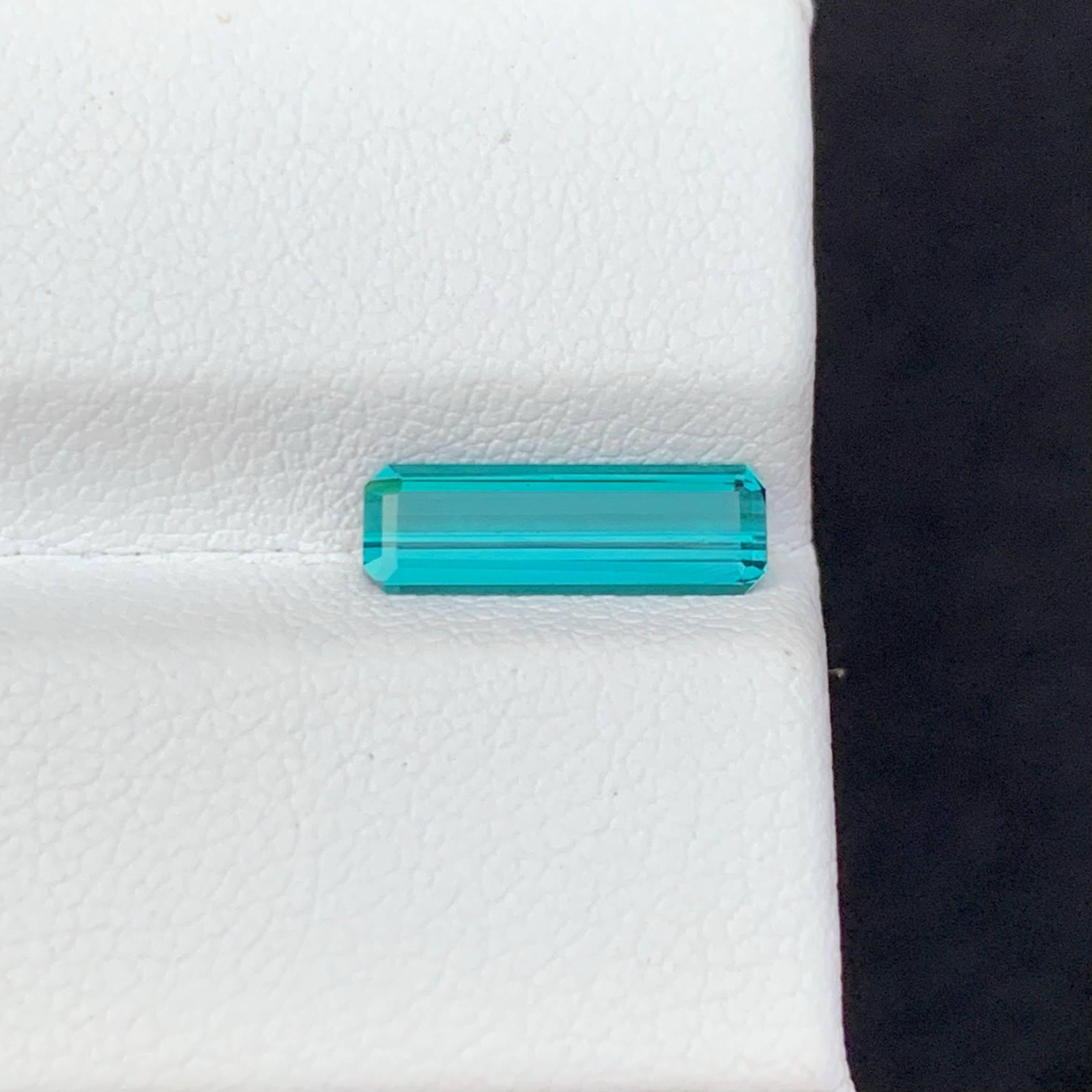 1.15 Karat Natürlicher loser Lagunenblauer Turmalin Smaragdschliff Afghanischer Edelstein im Angebot 2