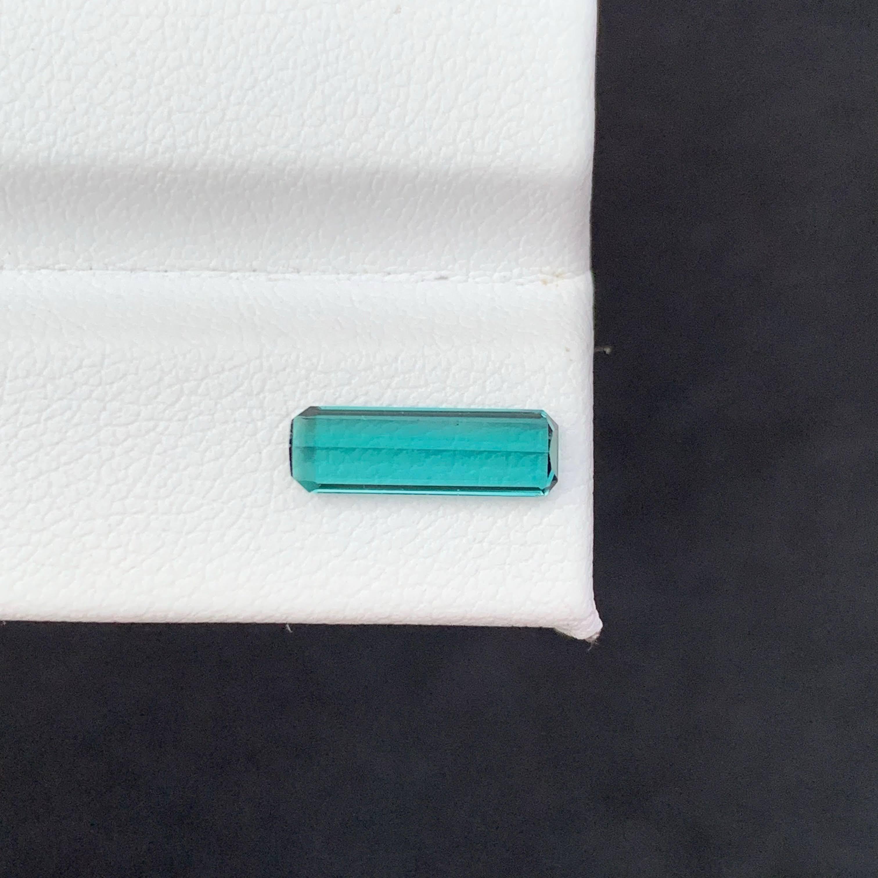 1.15 Karat Natürlicher loser Lagunenblauer Turmalin Smaragdschliff Afghanischer Edelstein im Angebot 4