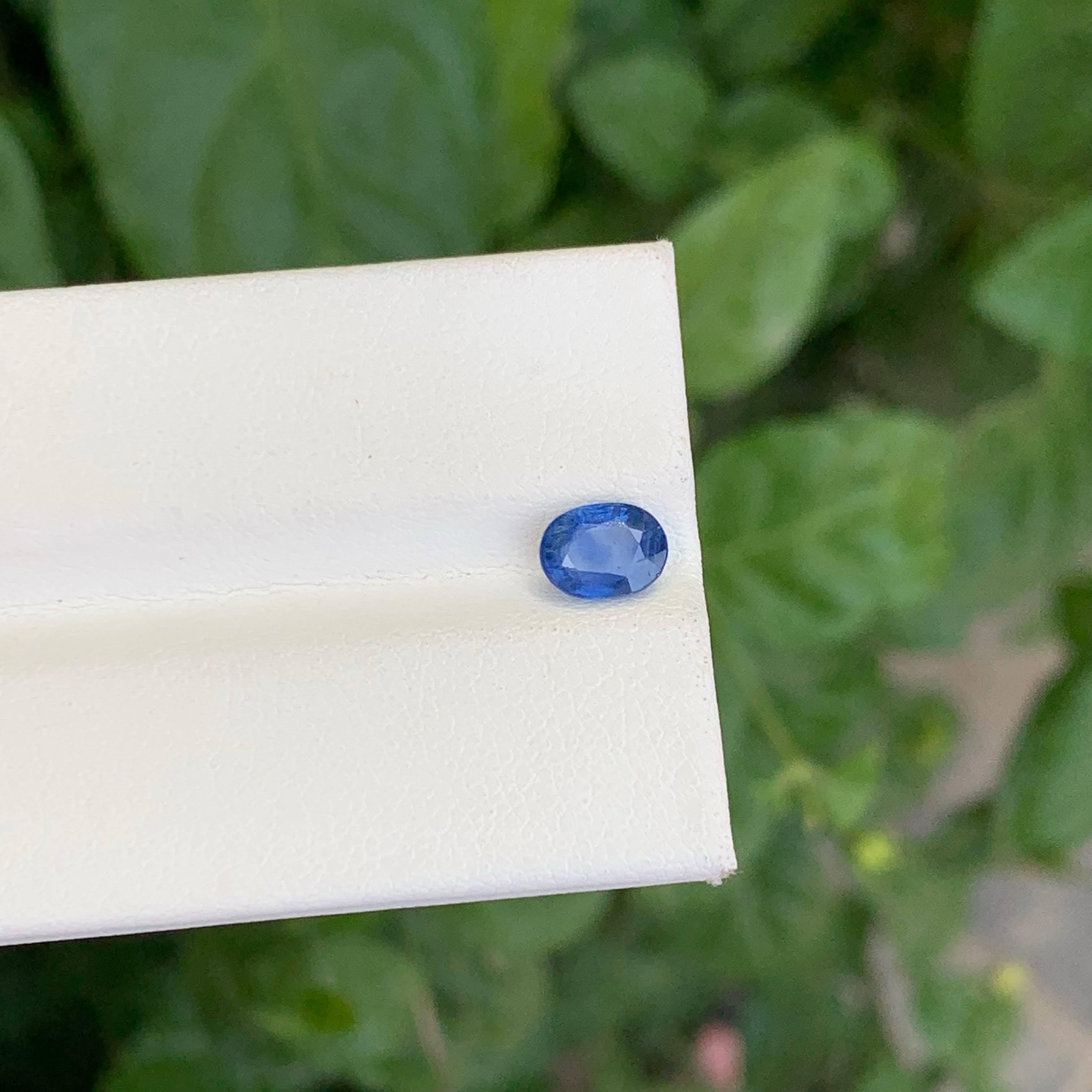 1,15 Karat Natürlicher loser Opaleffekt Blauer Saphir im Ovalschliff Sri Lankanischer Edelstein für Damen oder Herren im Angebot